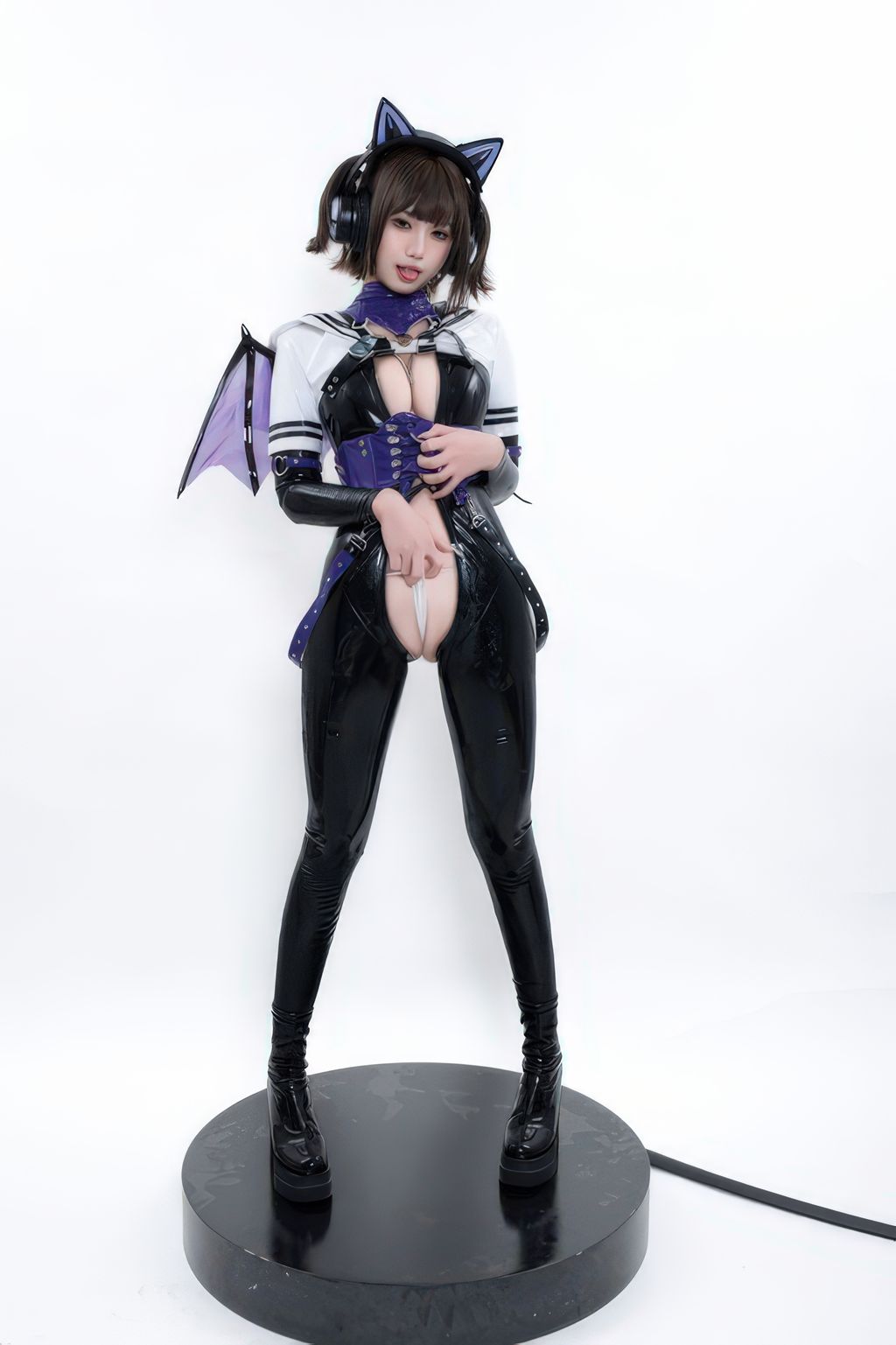 Coser@柒柒要乖哦: 白棚胶衣 (78 photos) 2 Coser@柒柒要乖哦: 白棚胶衣 (78 photos) 2