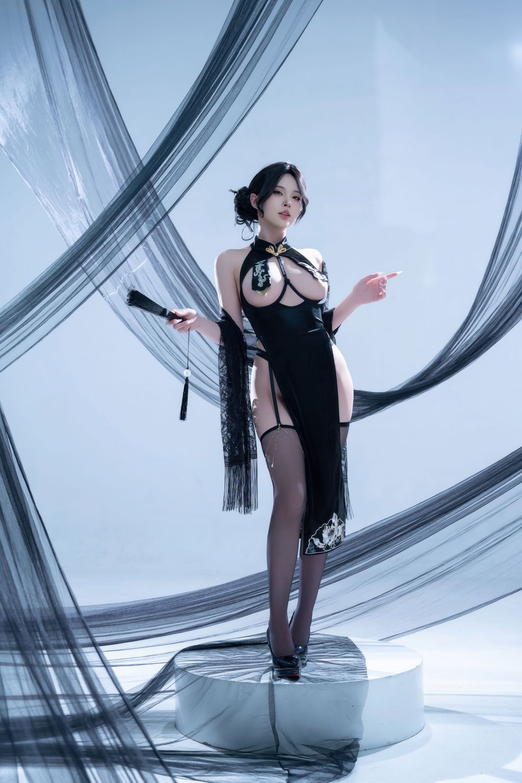 Coser@清水由乃: 夜莲 (69 photos)