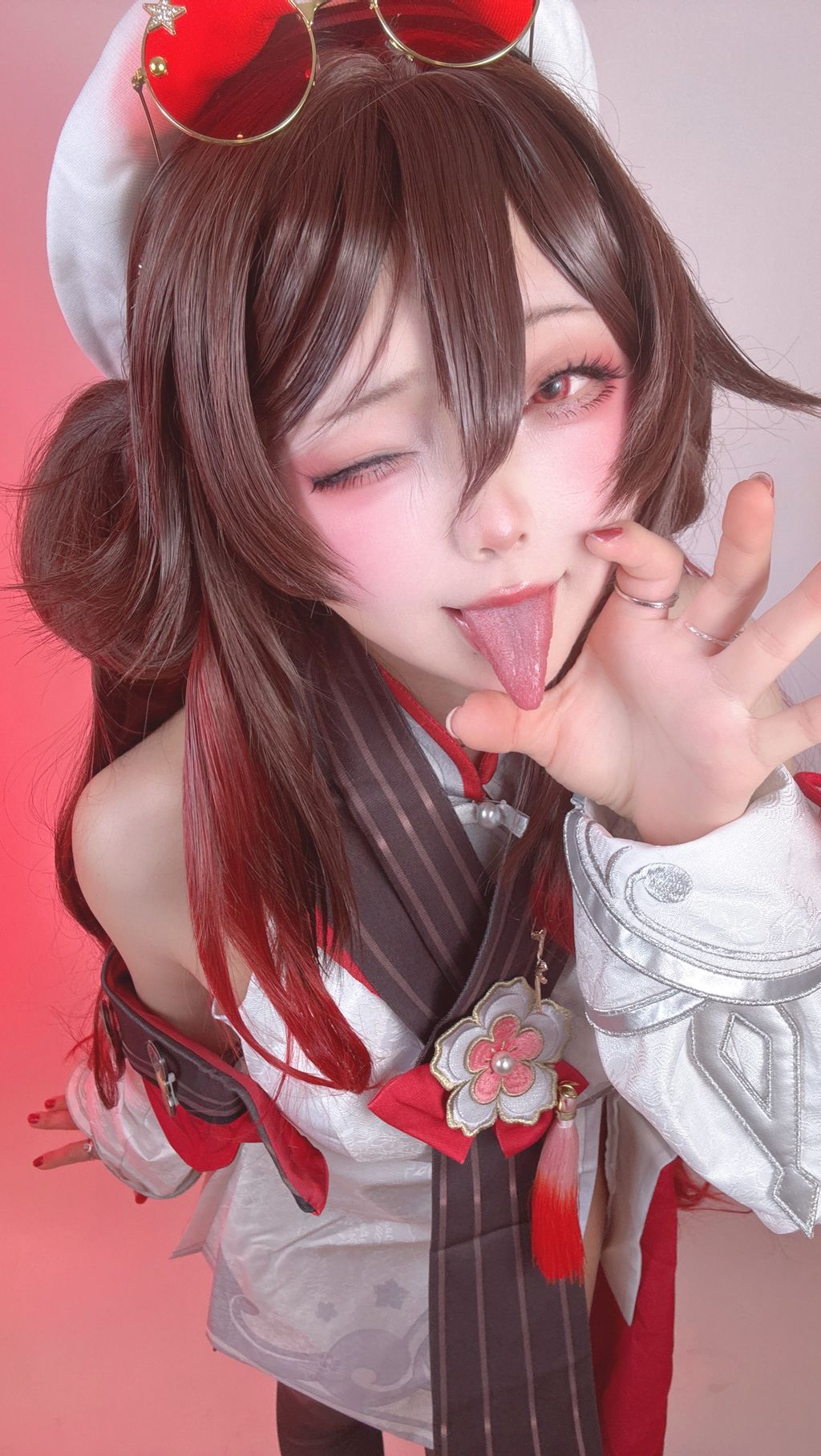 Coser@chuchu: OnlyFans萝莉福利姬 原神胡桃cos (145 photos + 1 video) 7 Coser@chuchu: OnlyFans萝莉福利姬 原神胡桃cos (145 photos + 1 video) 7