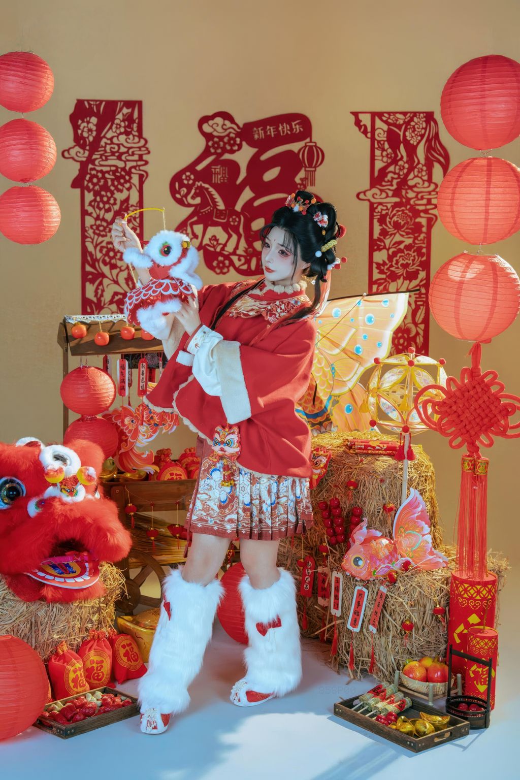 Coser@yuuhui玉汇: 2026新春特辑 醒狮少女 (131 photos + 2 videos)