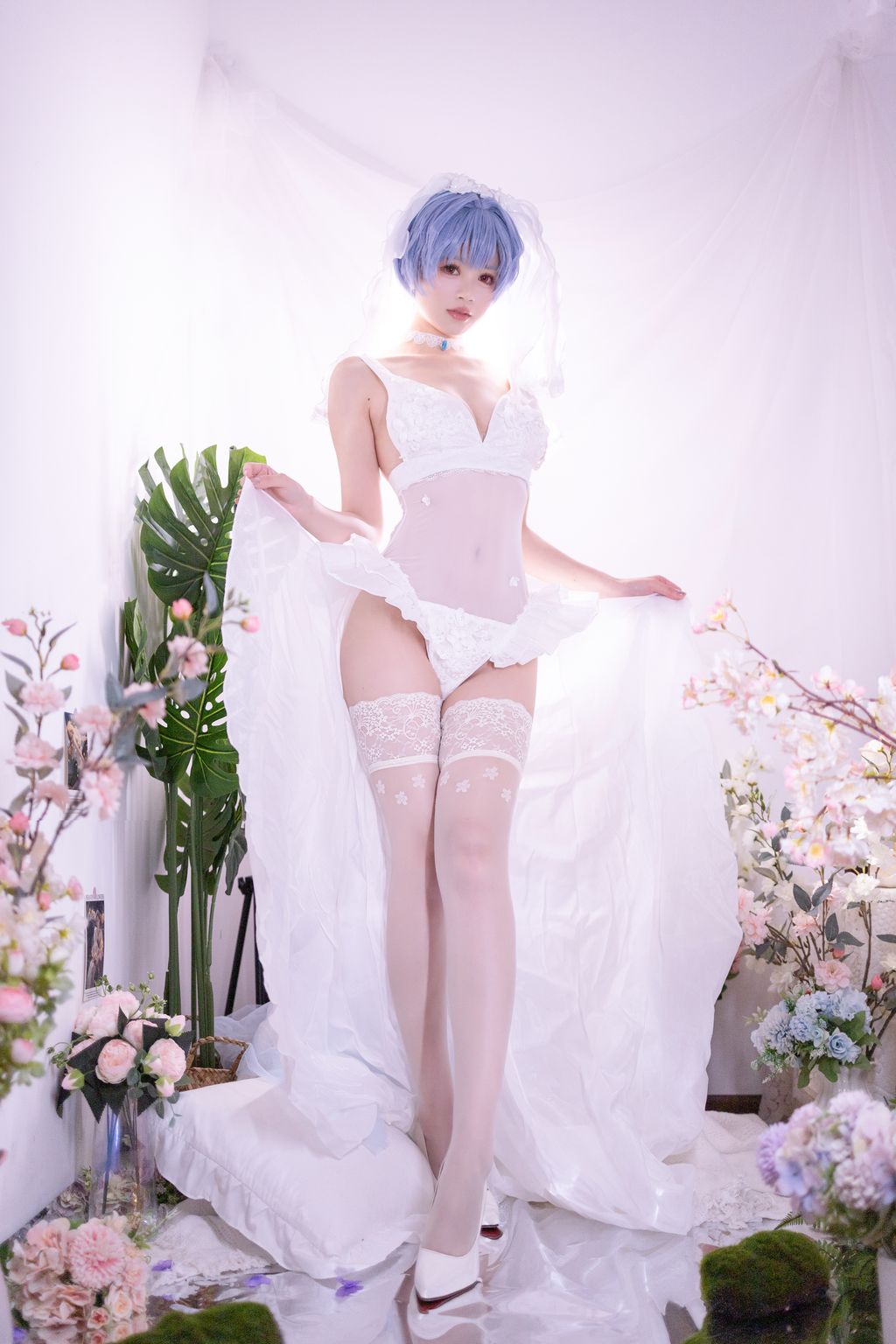 Coser@千反田鹿子: 新世纪福音战士 绫波丽花嫁 (52 photos)