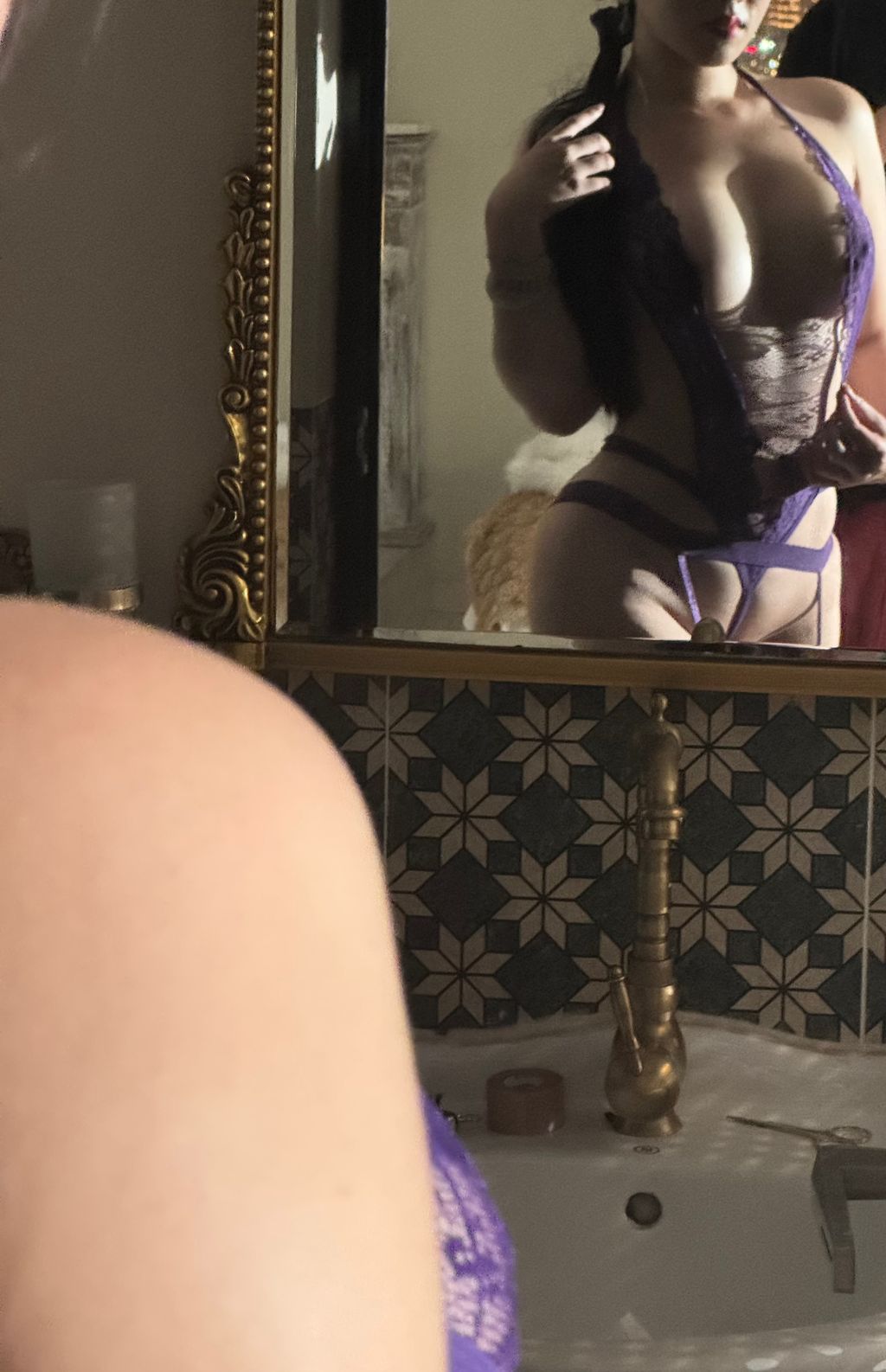 Coser@钛合金TiTi: 紫内衣 (34 photos + 1 video)