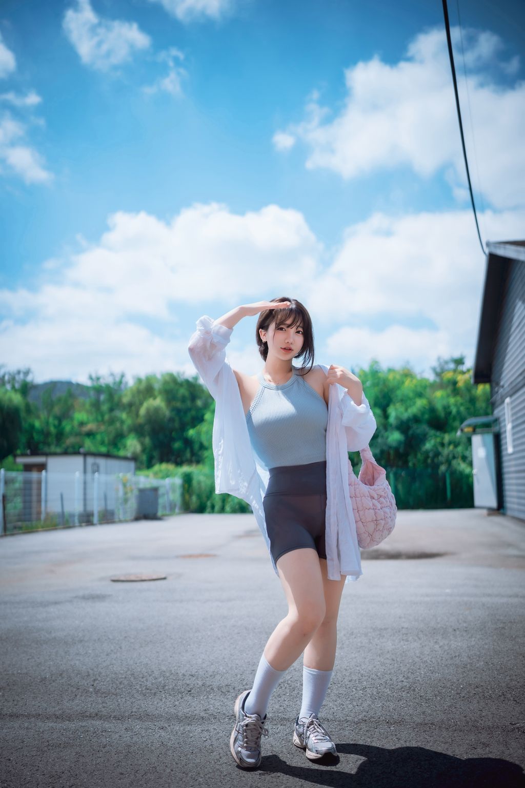 DJAWA Photo – Son Ye-Eun (손예은): Wash My Car (171 photos) 6 DJAWA Photo – Son Ye-Eun (손예은): Wash My Car (171 photos) 6