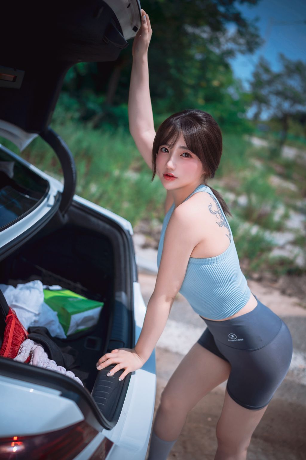 DJAWA Photo – Son Ye-Eun (손예은): Wash My Car (171 photos) 10 DJAWA Photo – Son Ye-Eun (손예은): Wash My Car (171 photos) 10