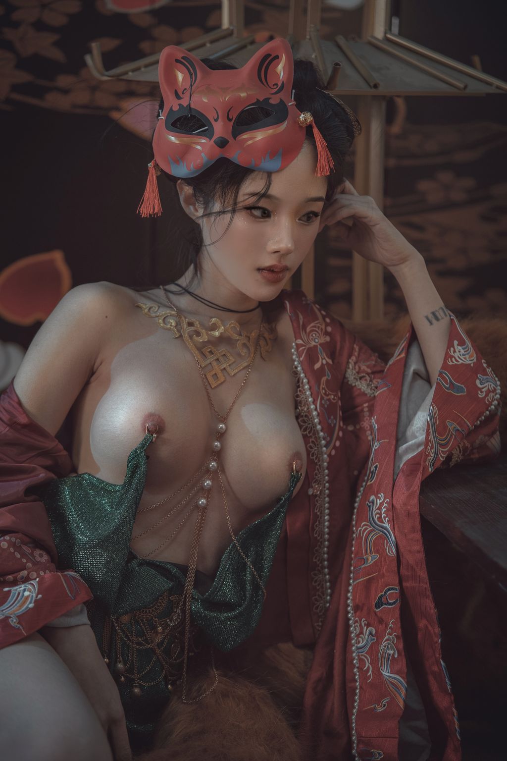 Coser@钛合金TiTi: 青丘赤狐 (64 photos) 0 Coser@钛合金TiTi: 青丘赤狐 (64 photos) 0