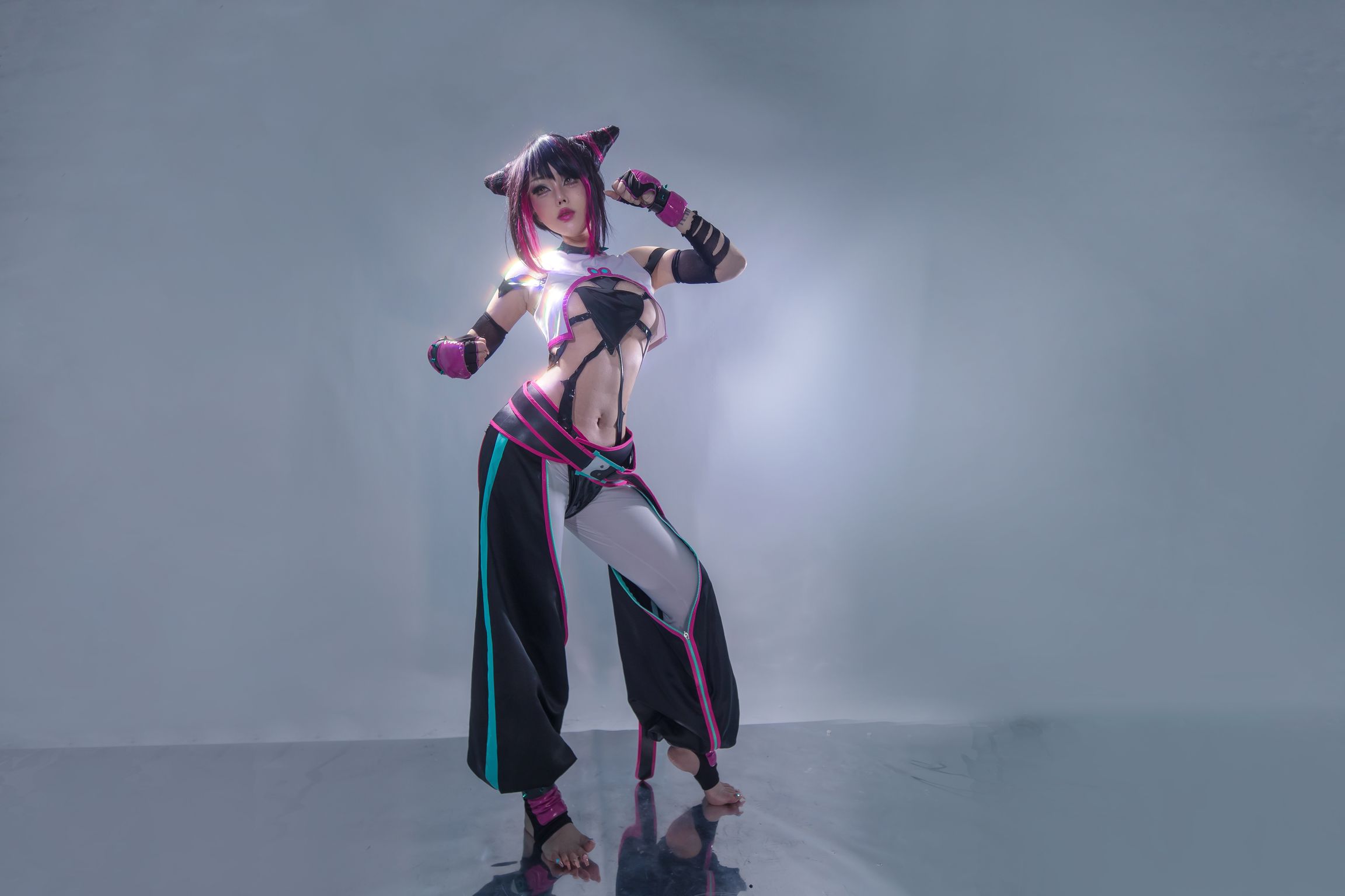 Coser@钛合金TiTi: Juri (98 photos + 1 video)