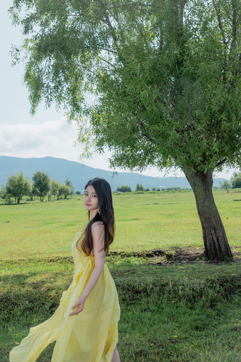 Coser@年年Nnian: 绿茵 (83 photos)