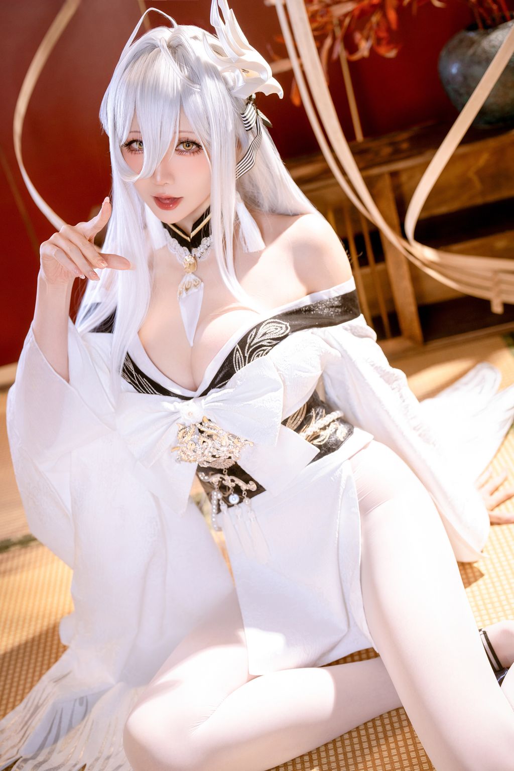 Coser@星之迟迟Hoshilily: 碧蓝航线 白凤 (59 photos)