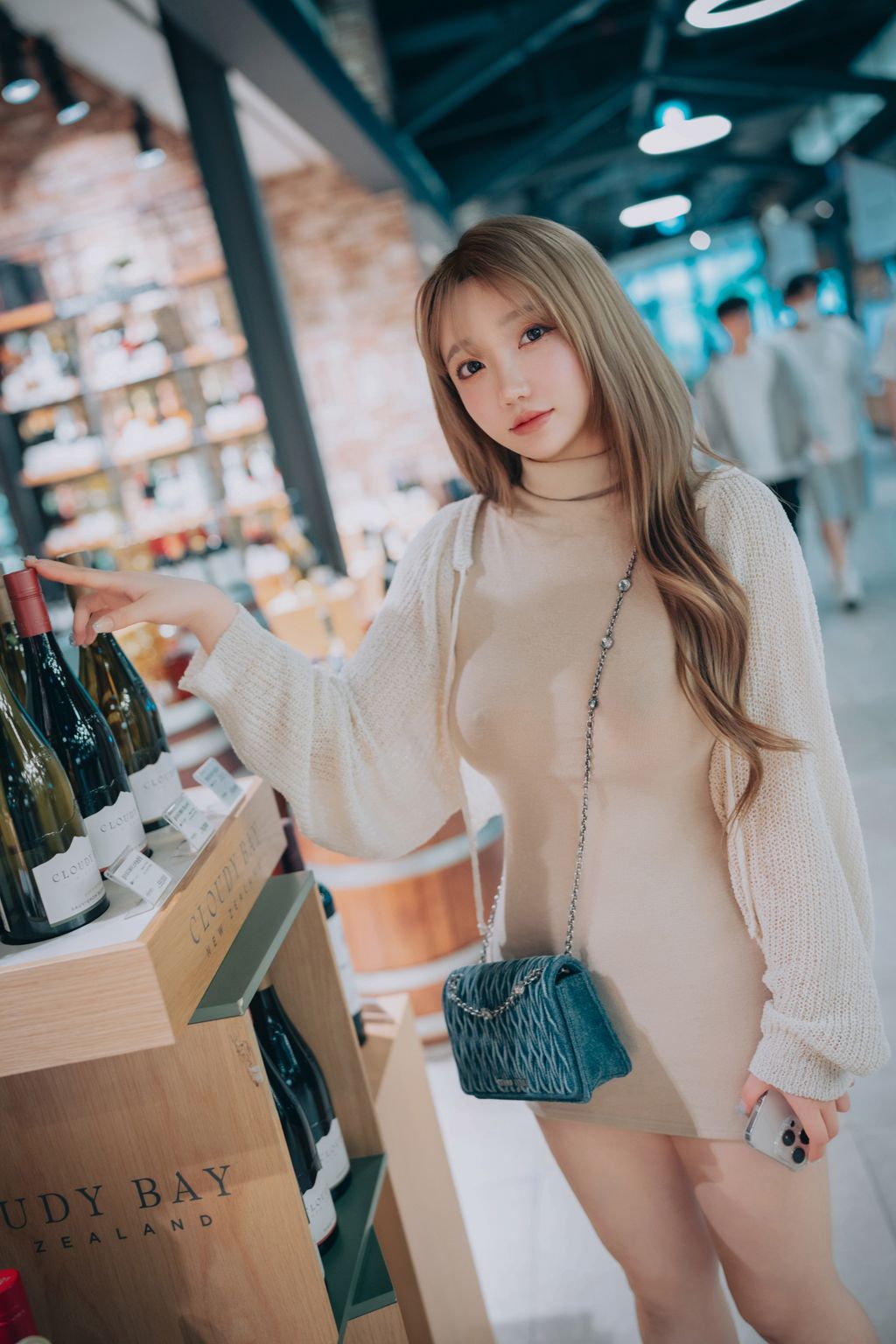 DJAWA Photo – Son Ye-Eun (손예은): Happy Solo Birthday (251 photos) 2 DJAWA Photo – Son Ye-Eun (손예은): Happy Solo Birthday (251 photos) 2