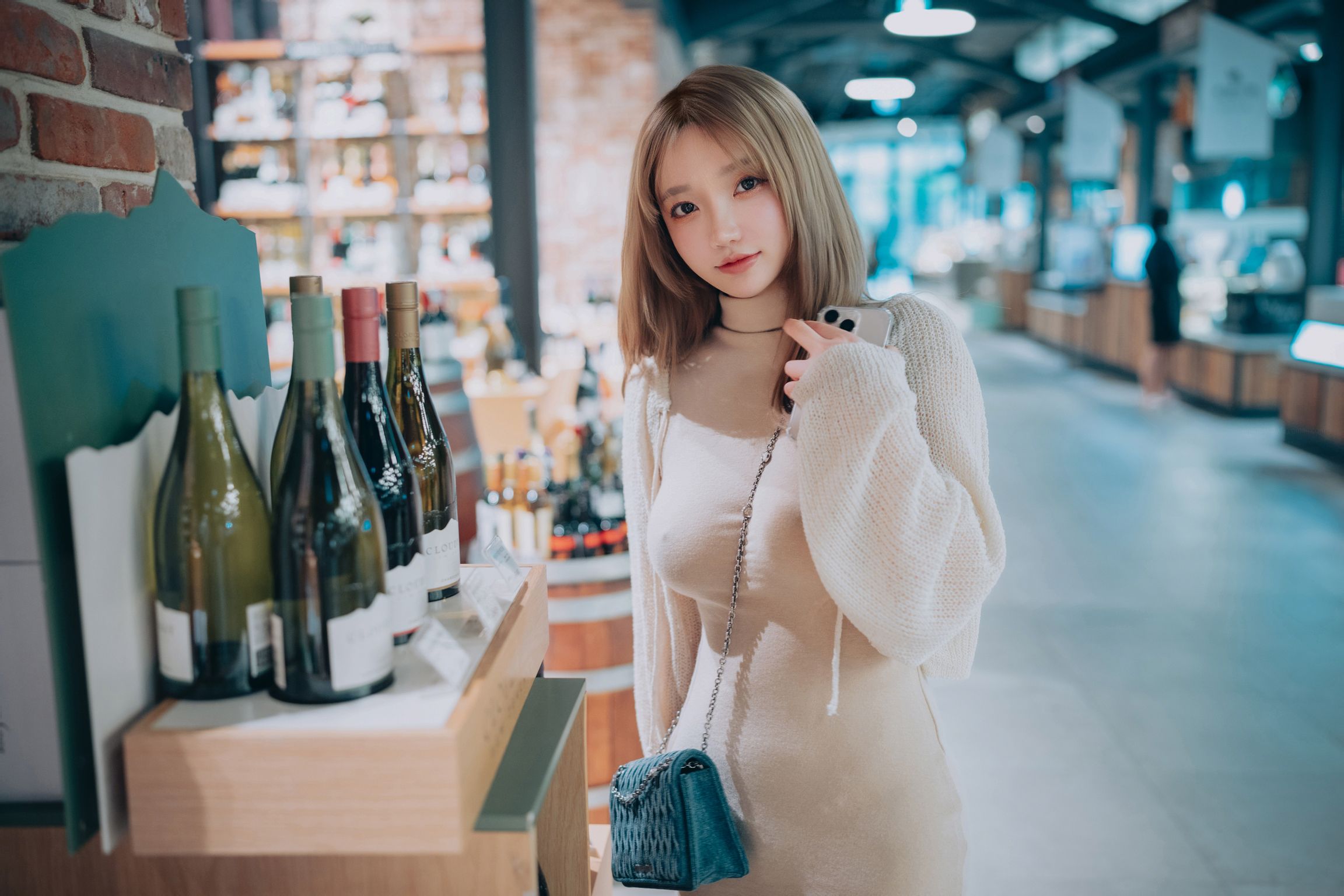 DJAWA Photo – Son Ye-Eun (손예은): Happy Solo Birthday (251 photos) 4 DJAWA Photo – Son Ye-Eun (손예은): Happy Solo Birthday (251 photos) 4
