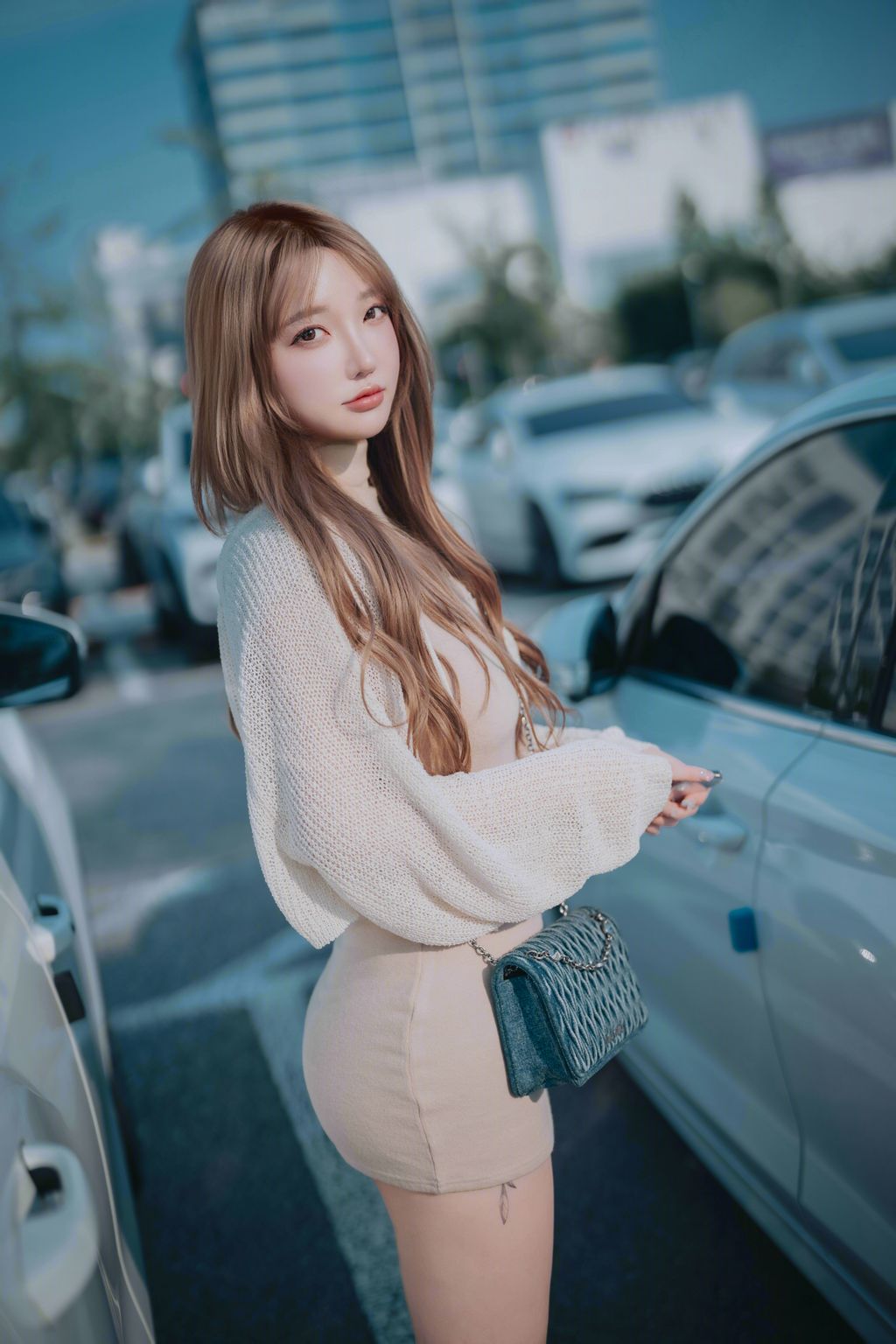 DJAWA Photo – Son Ye-Eun (손예은): Happy Solo Birthday (251 photos)