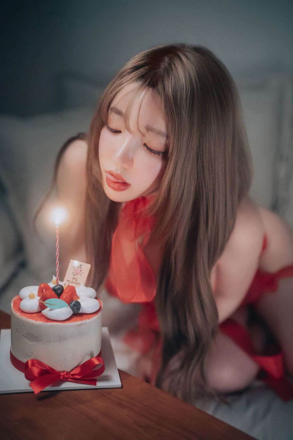 DJAWA Photo – Son Ye-Eun (손예은): Happy Solo Birthday (251 photos) 1 DJAWA Photo – Son Ye-Eun (손예은): Happy Solo Birthday (251 photos) 1