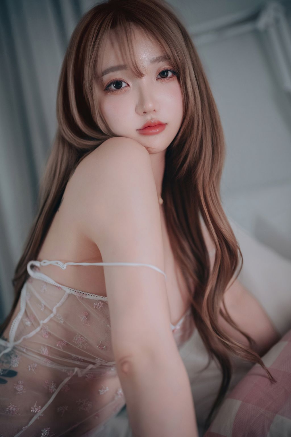 DJAWA Photo – Son Ye-Eun (손예은): Happy Solo Birthday (251 photos) 10 DJAWA Photo – Son Ye-Eun (손예은): Happy Solo Birthday (251 photos) 10