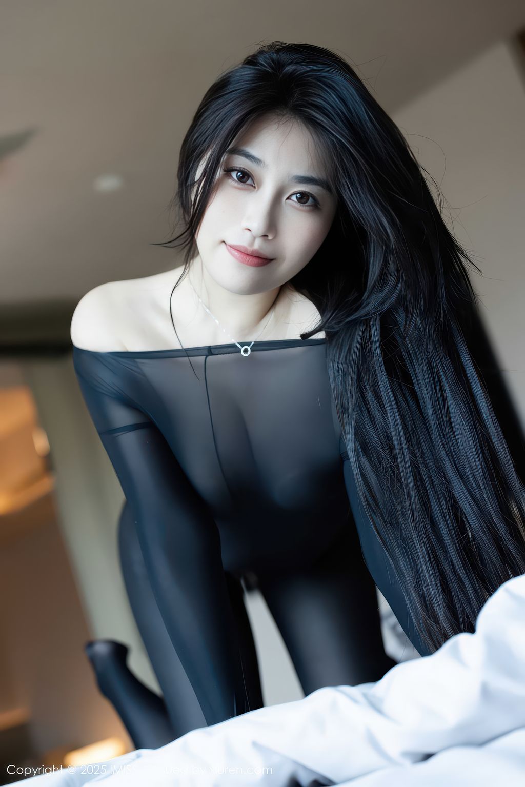 IMISS Vol.803: 许诺Sabrina (50 photos)