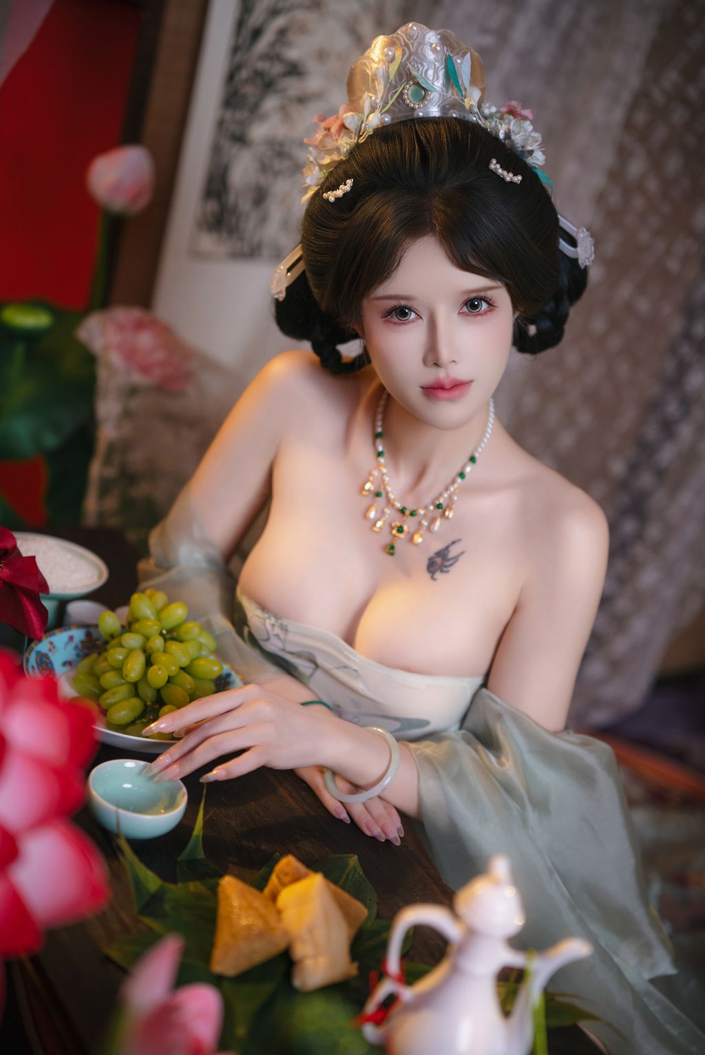 Coser@鹿八岁: 粽你枕相思 (205 photos + 1 video) 19 Coser@鹿八岁: 粽你枕相思 (205 photos + 1 video) 19
