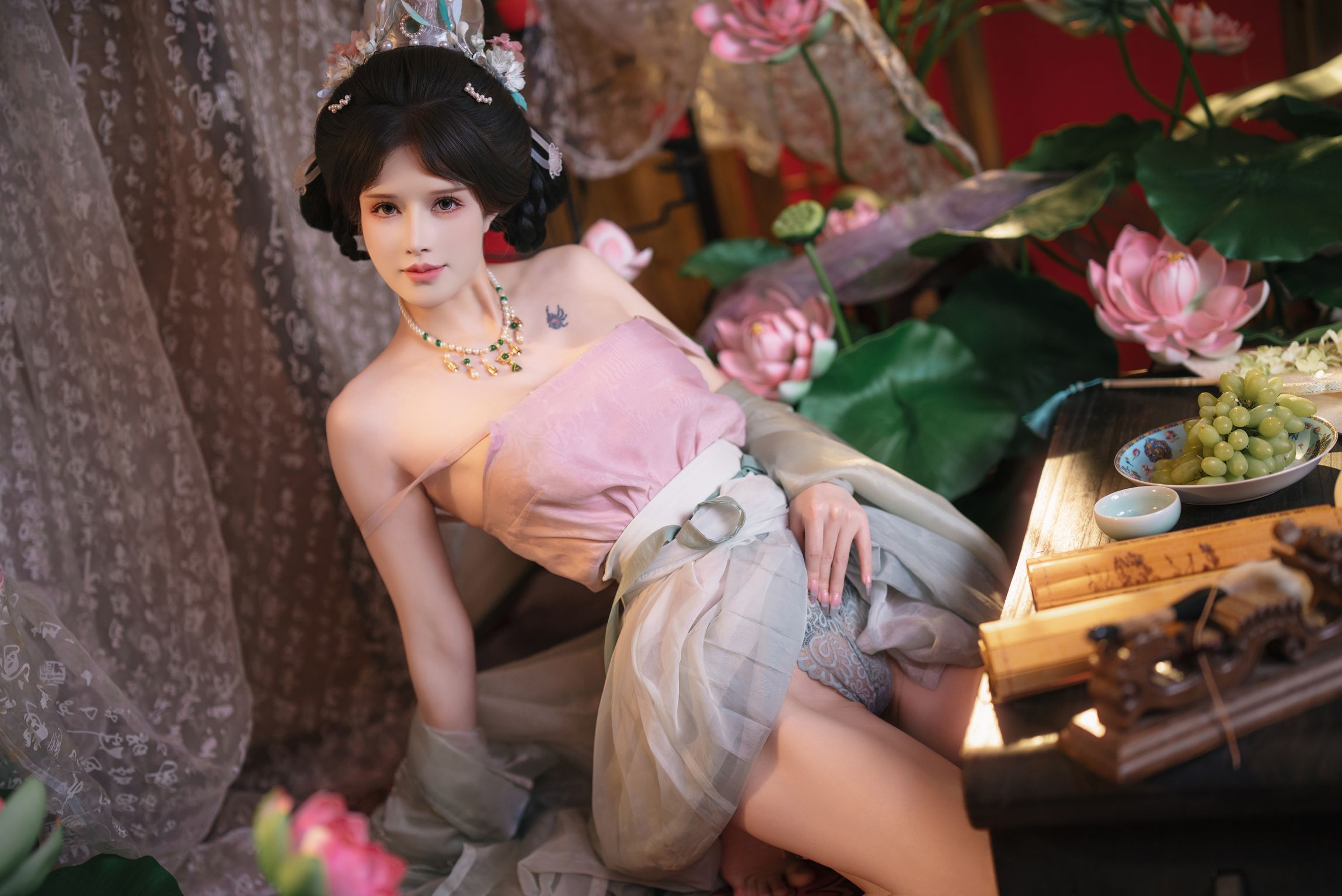 Coser@鹿八岁: 粽你枕相思 (205 photos + 1 video) 12 Coser@鹿八岁: 粽你枕相思 (205 photos + 1 video) 12