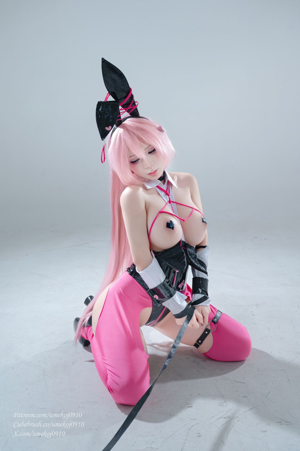 Coser@UmekoJ: Velvet Sensual Rabbit 「NIKKE」 (72 photos + 8 videos) 7 Coser@UmekoJ: Velvet Sensual Rabbit 「NIKKE」 (72 photos + 8 videos) 7