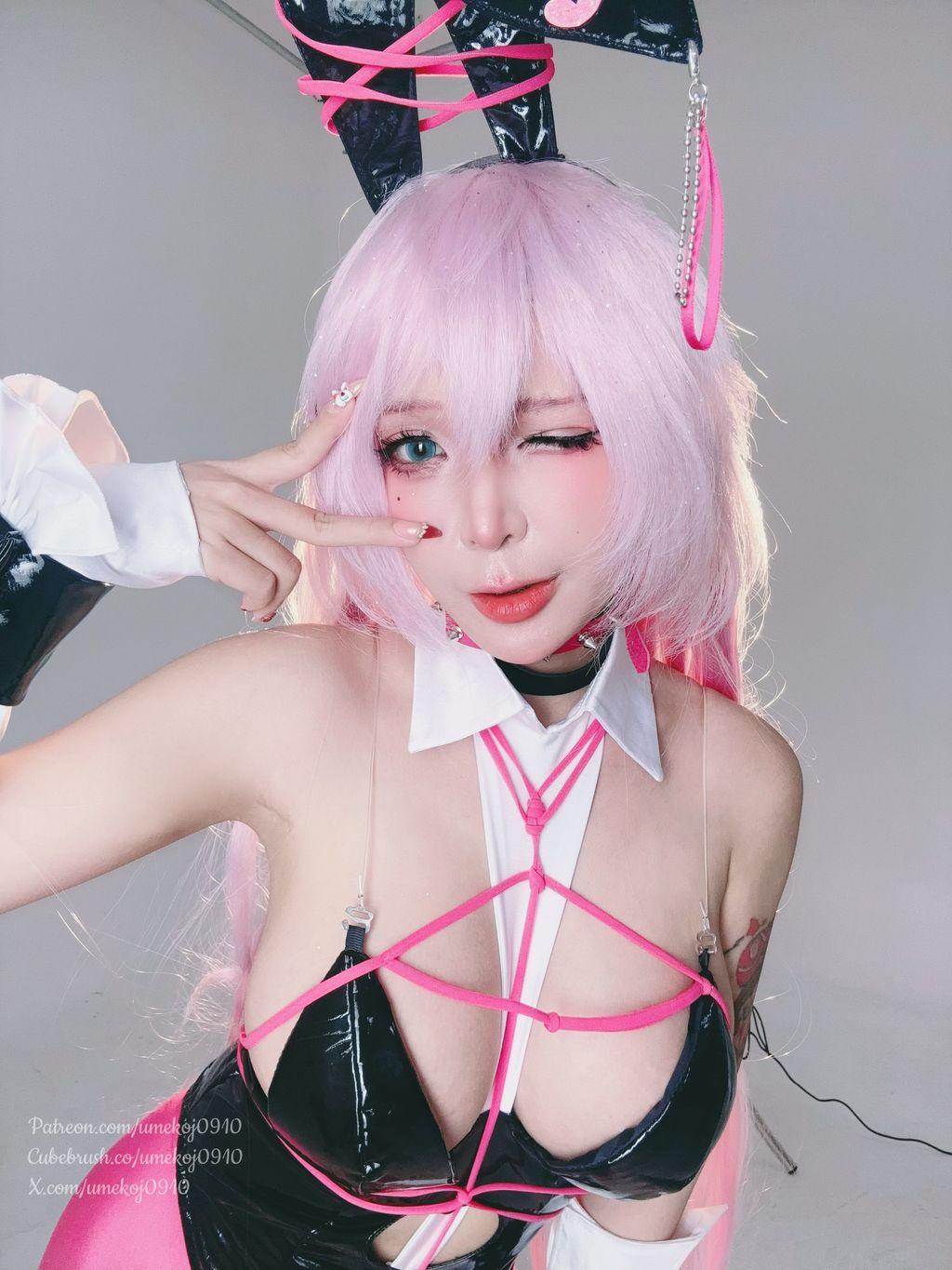 Coser@UmekoJ: Velvet Sensual Rabbit 「NIKKE」 (72 photos + 8 videos) 9 Coser@UmekoJ: Velvet Sensual Rabbit 「NIKKE」 (72 photos + 8 videos) 9