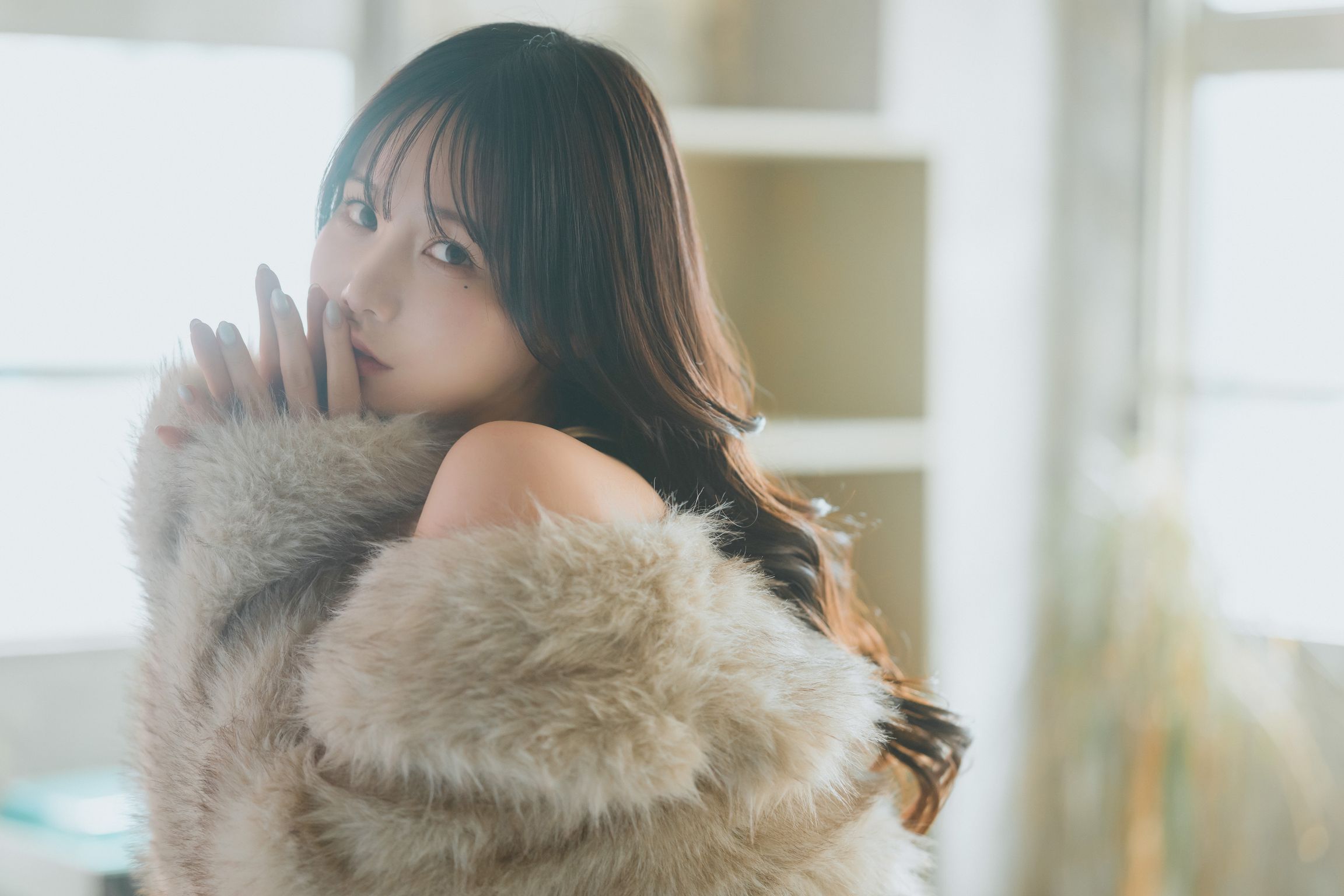 Coser@けん研 (けんけん): Gold Photobook (110 photos) 2 Coser@けん研 (けんけん): Gold Photobook (110 photos) 2