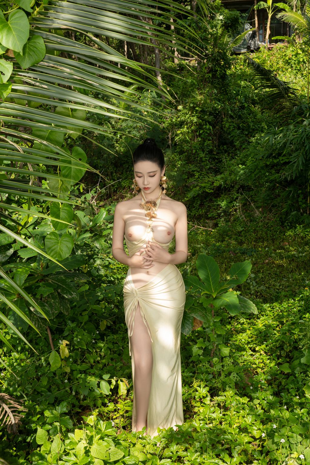 Coser@年年Nnian: 海边维纳斯 (80 photos) 5 Coser@年年Nnian: 海边维纳斯 (80 photos) 5