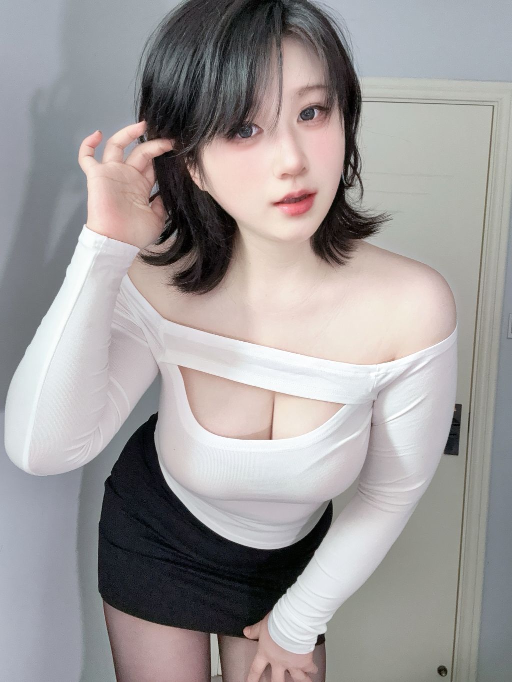Coser@Zyra秋: 妈妈的裙子 (47 photos)