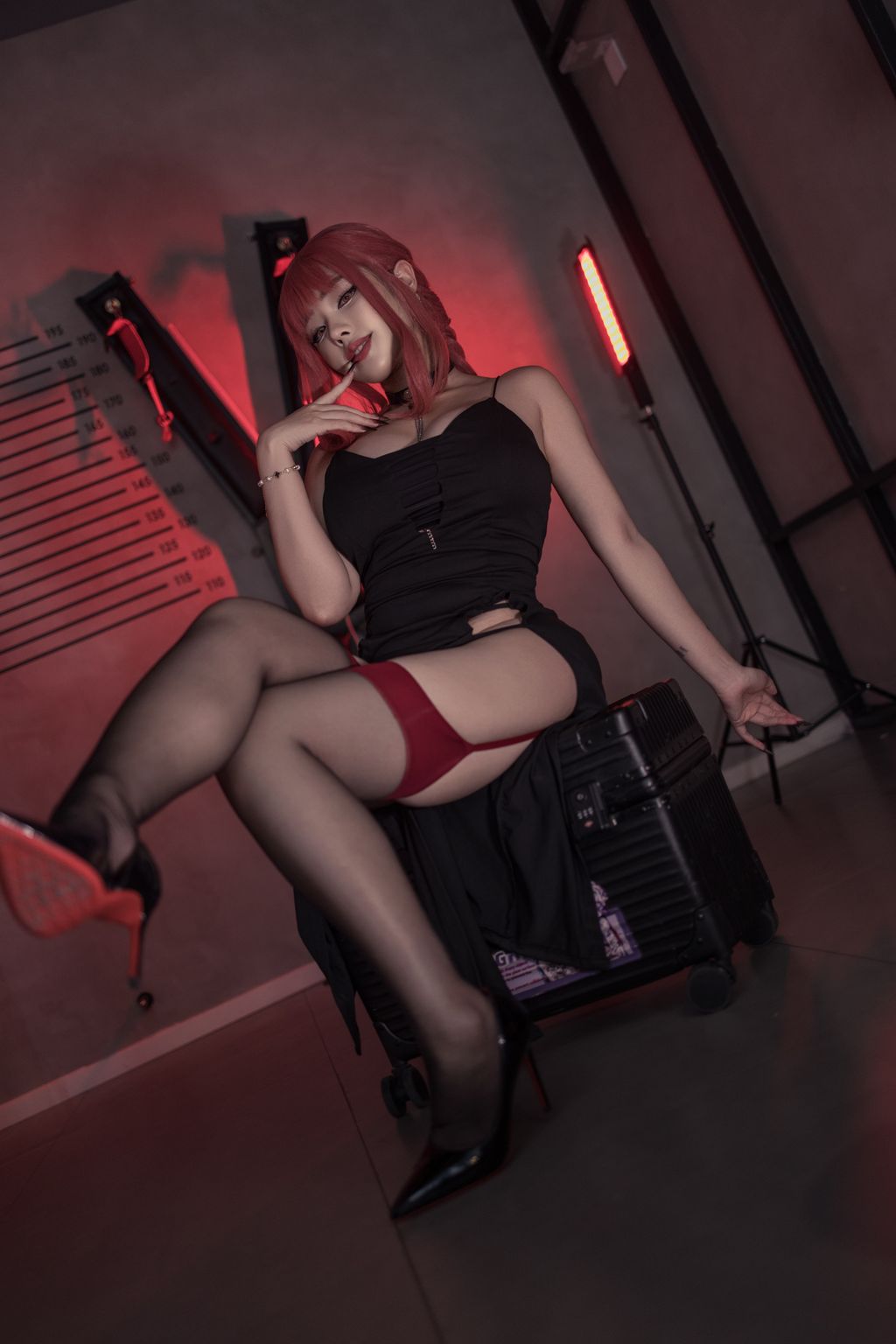 Coser@钛合金TiTi: Makima (83 photos) 16 Coser@钛合金TiTi: Makima (83 photos) 16