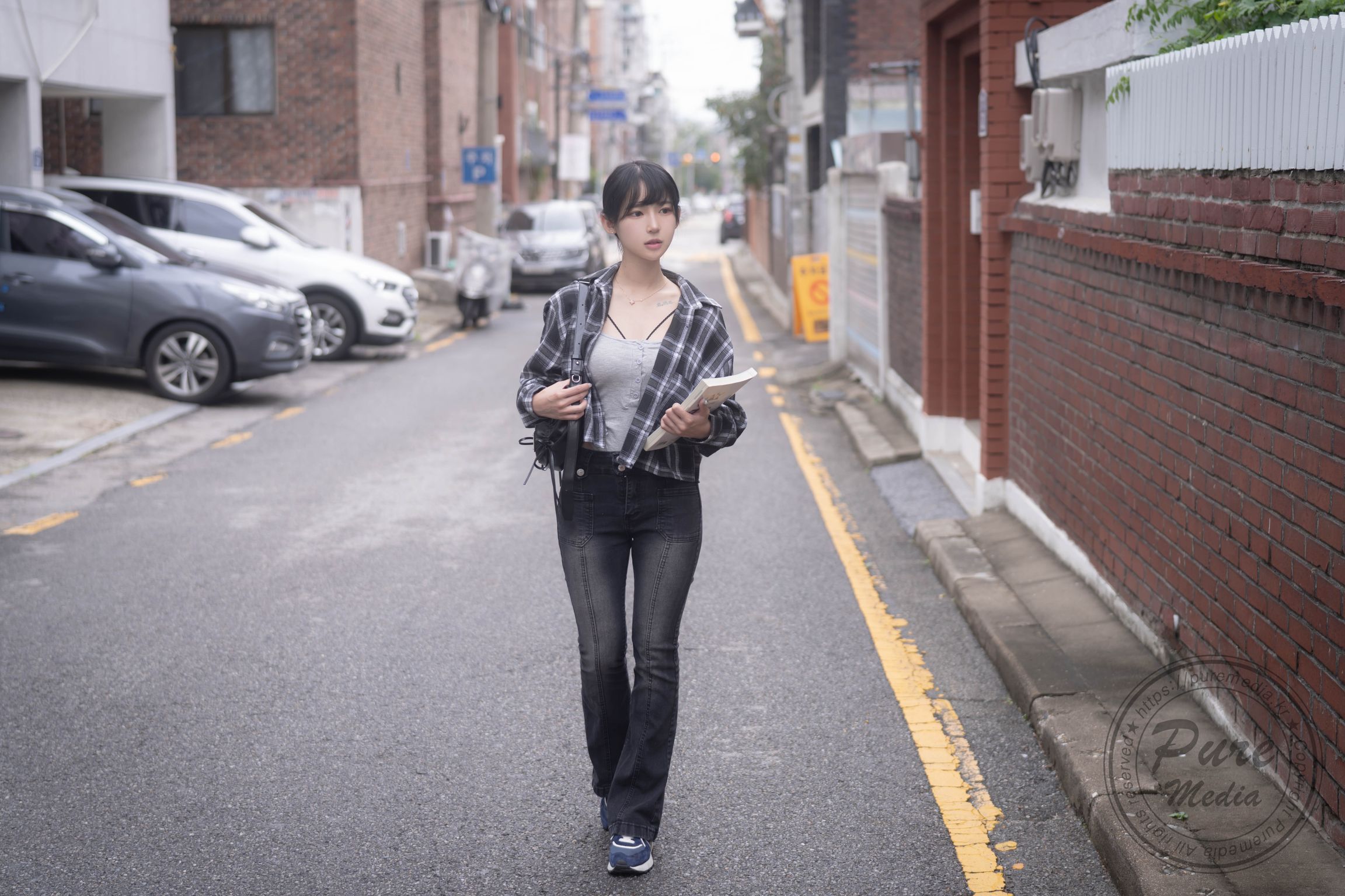 Pure Media Vol.307: Yeha (예하) & Yuna (215 photos)