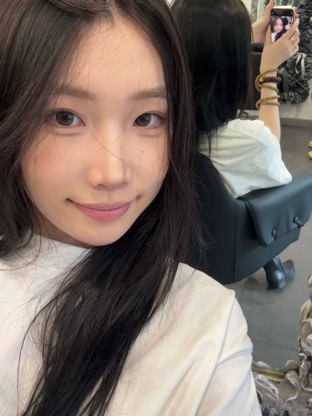 李丽娜: 黑龙江高颜值艺术系女大学生 (38 photos + 10 videos)