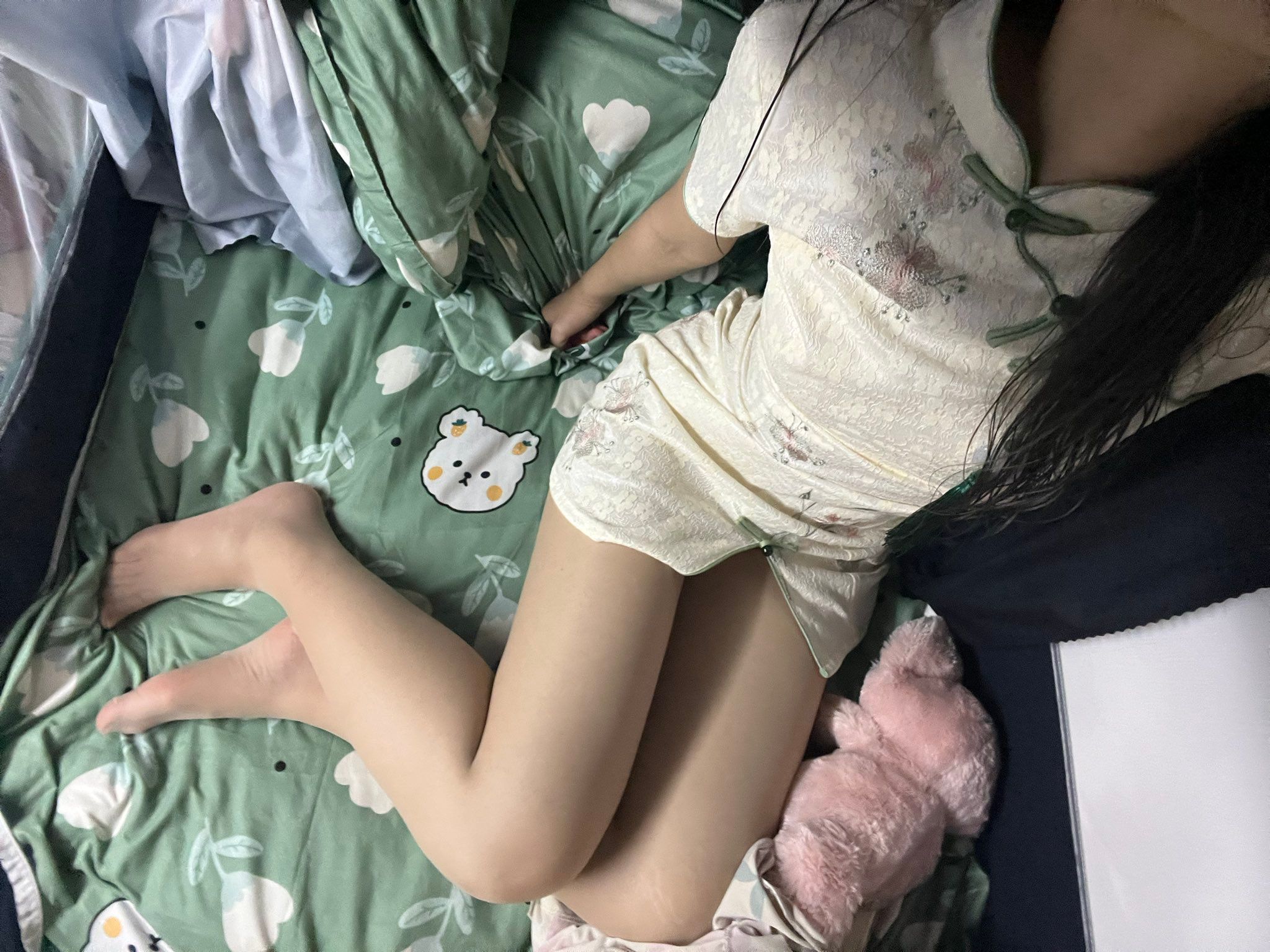 咕噜噜: X04年在读女大学生宿舍舞抖音风 (329 photos + 95 videos) 18 咕噜噜: X04年在读女大学生宿舍舞抖音风 (329 photos + 95 videos) 18
