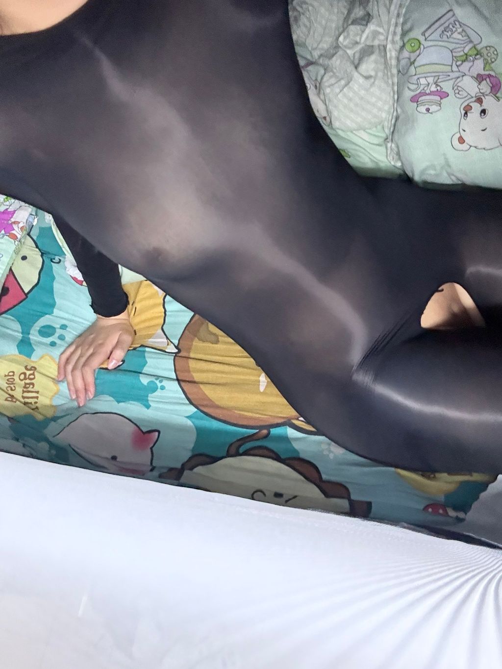 咕噜噜: X04年在读女大学生宿舍舞抖音风 (329 photos + 95 videos) 19 咕噜噜: X04年在读女大学生宿舍舞抖音风 (329 photos + 95 videos) 19