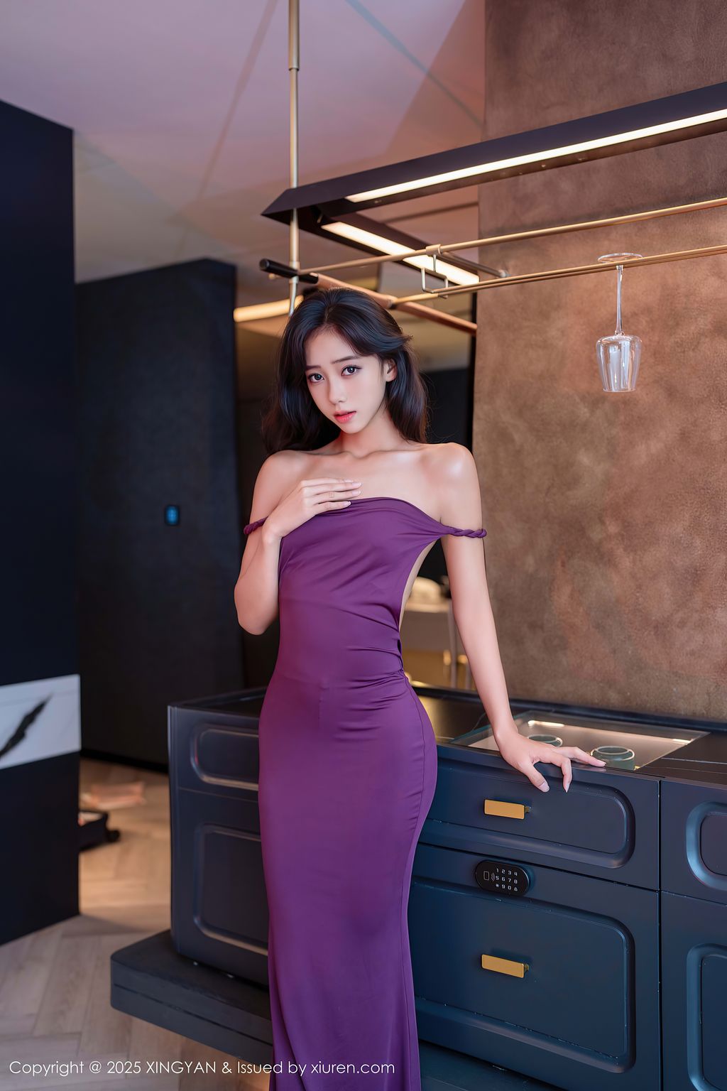 XingYan Vol.407: 时安安 (77 photos)