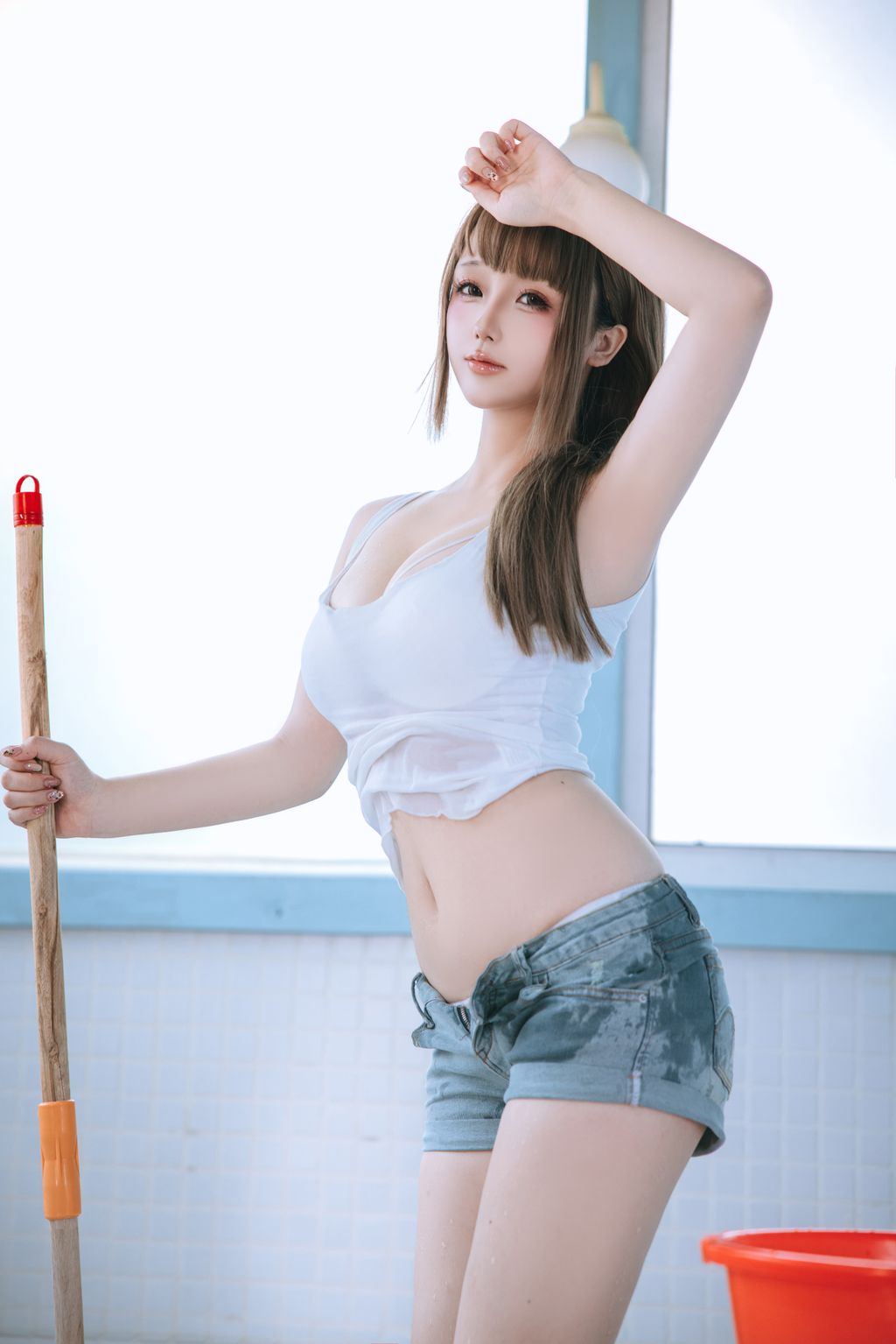 Coser@日奈娇: 男浴室保洁员 (175 photos + 5 videos) 5 Coser@日奈娇: 男浴室保洁员 (175 photos + 5 videos) 5