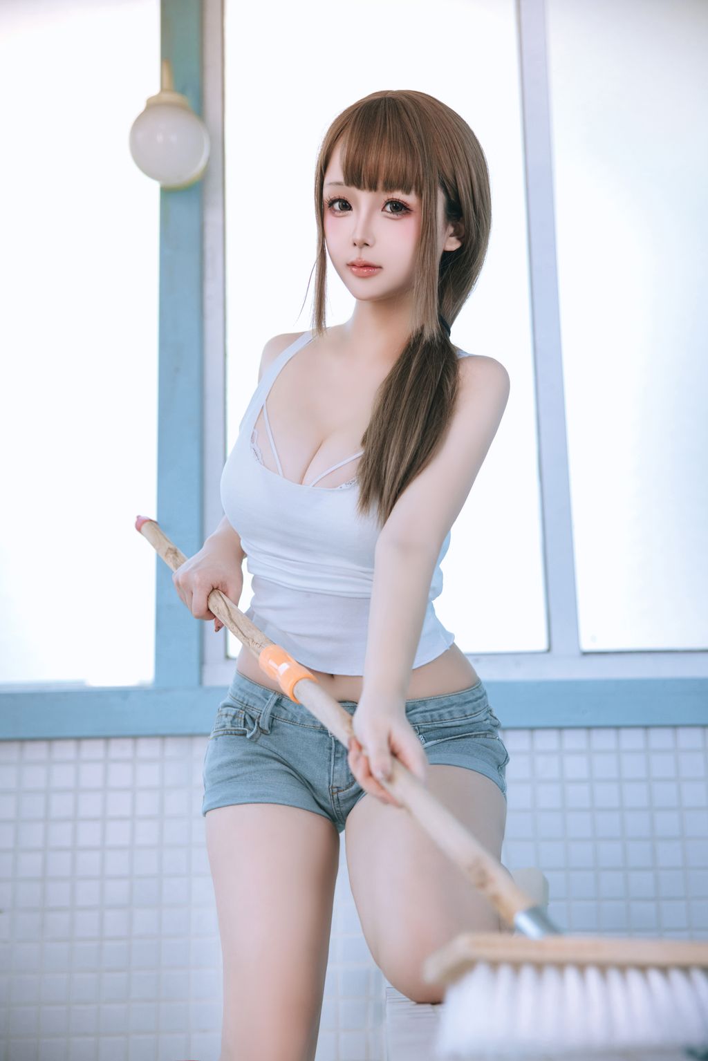 Coser@日奈娇: 男浴室保洁员 (175 photos + 5 videos) 2 Coser@日奈娇: 男浴室保洁员 (175 photos + 5 videos) 2