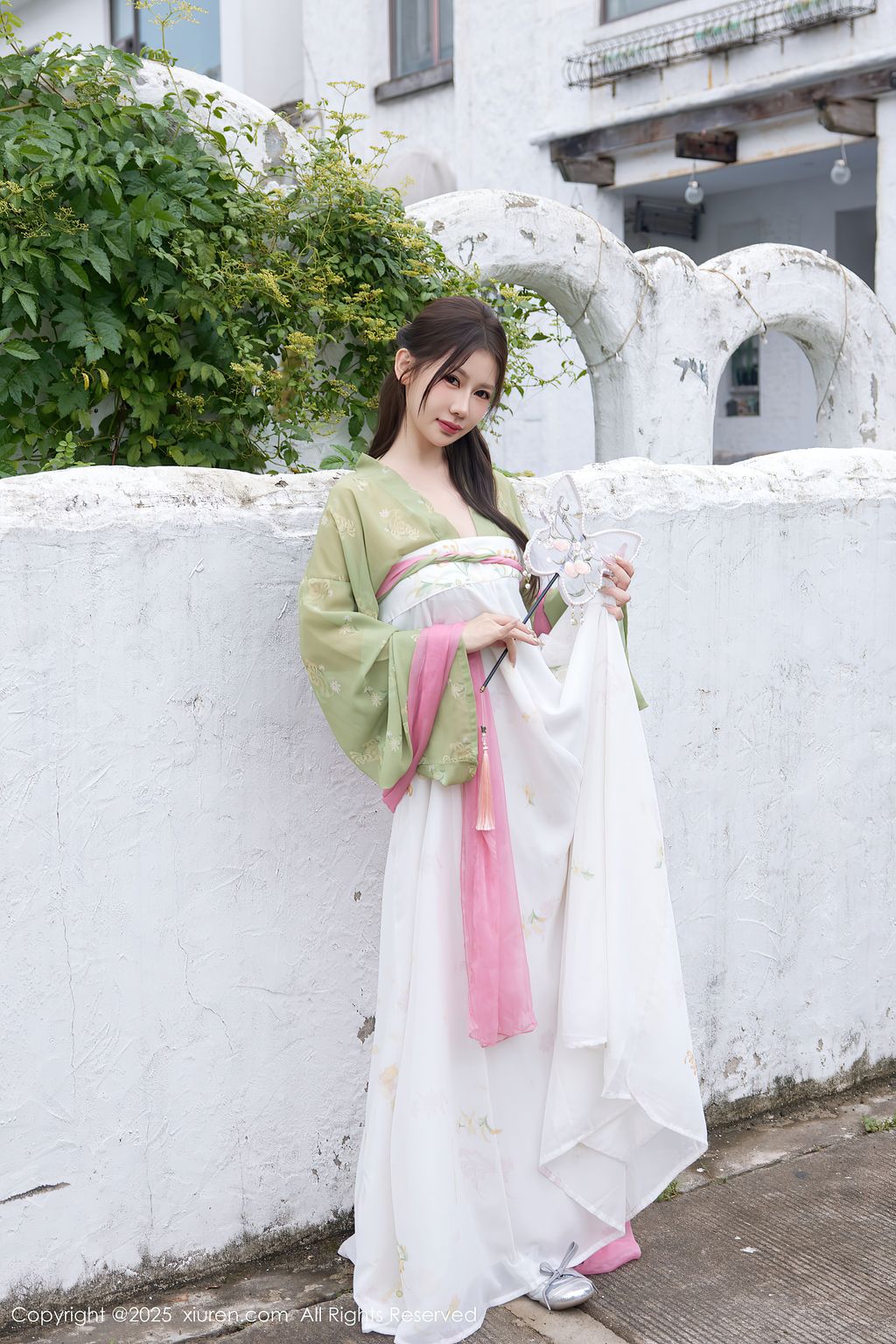 XIUREN No.10834: Yin Tian Tian (尹甜甜sunny) (84 photos)