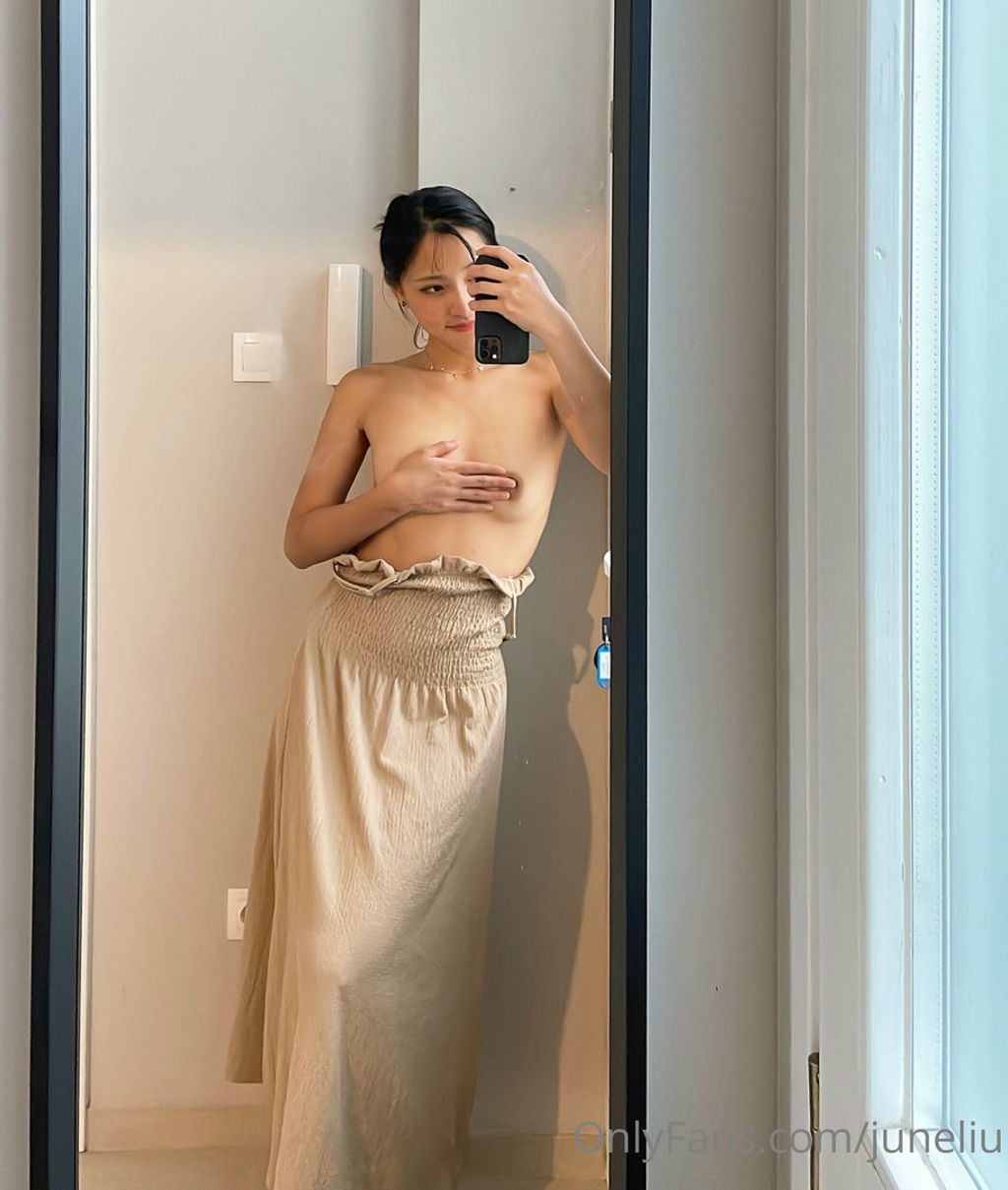 juneliu(刘玥大): OnlyFans重裝大合集 (2008 photos) 7 juneliu(刘玥大): OnlyFans重裝大合集 (2008 photos) 7