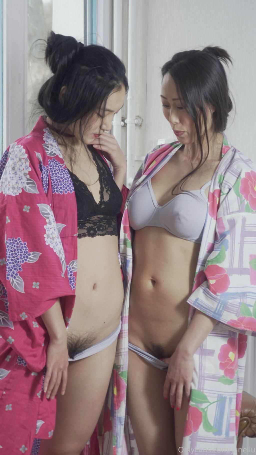 juneliu(刘玥大): OnlyFans重裝大合集 (2008 photos) 13 juneliu(刘玥大): OnlyFans重裝大合集 (2008 photos) 13
