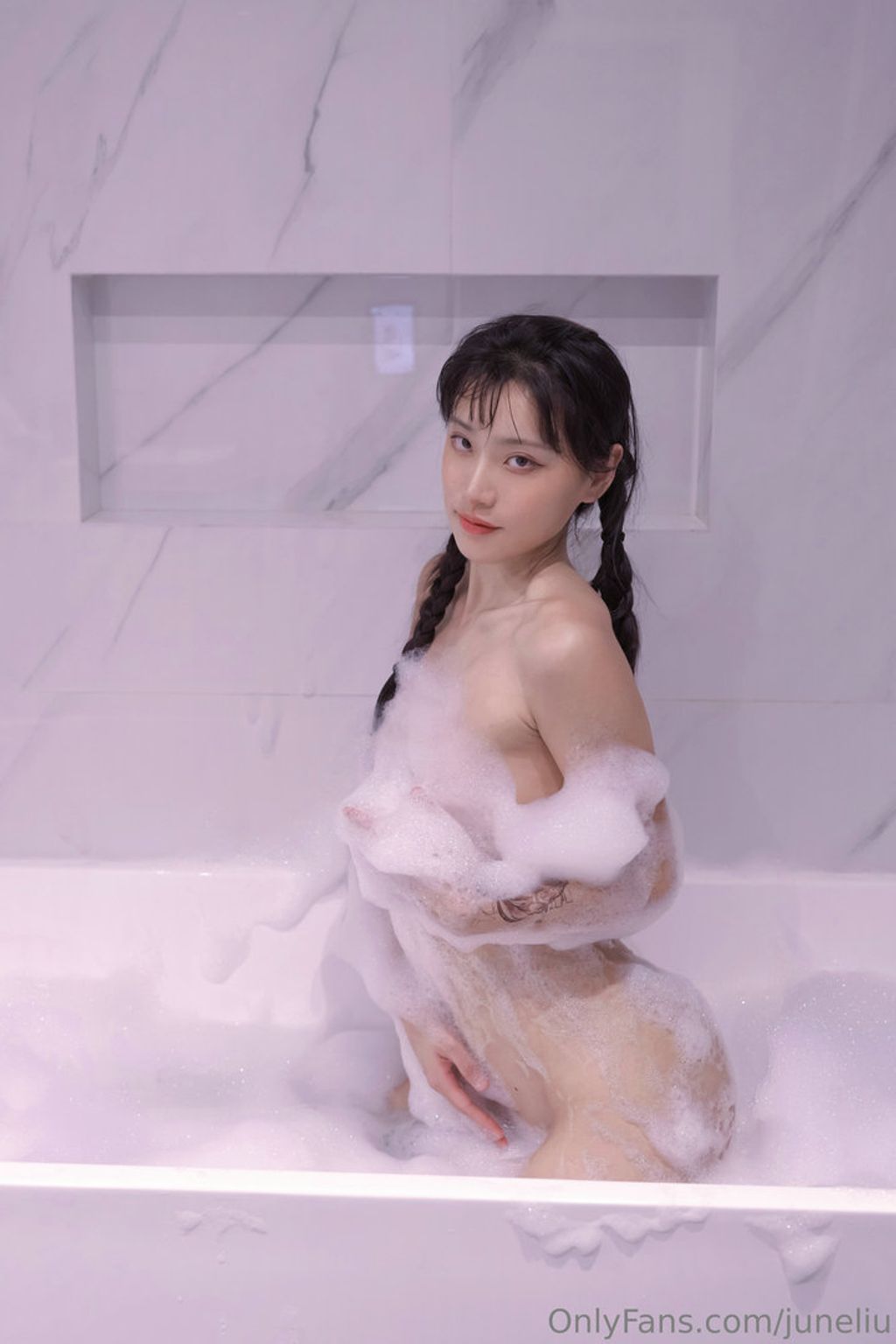 juneliu(刘玥大): OnlyFans重裝大合集 (2008 photos) 6 juneliu(刘玥大): OnlyFans重裝大合集 (2008 photos) 6