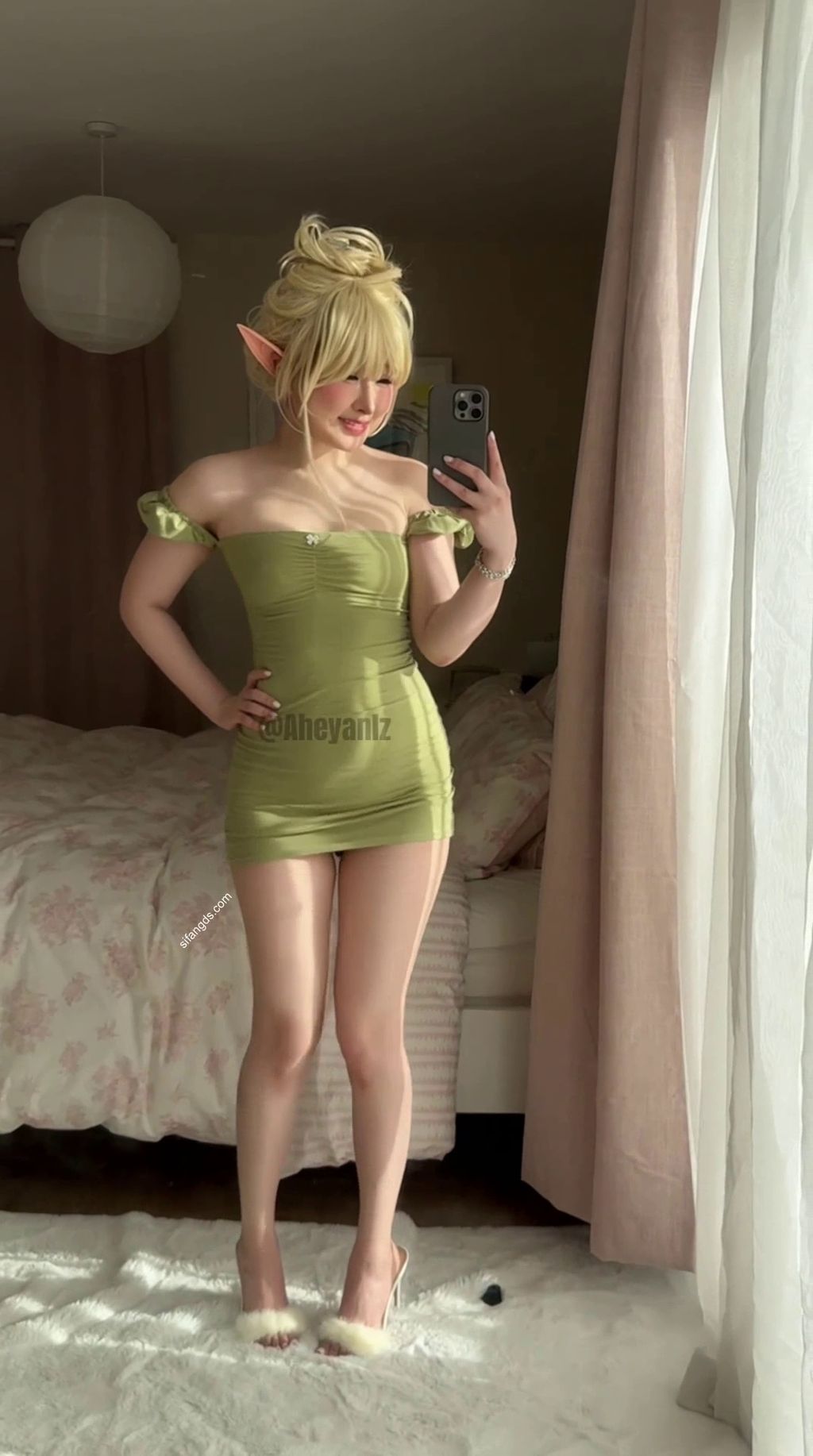 Aheyanlz(噗噗): 超有感觉的可爱小仙女 Cos多场景付费合集 (Part-A) (91 photos + 23 videos)