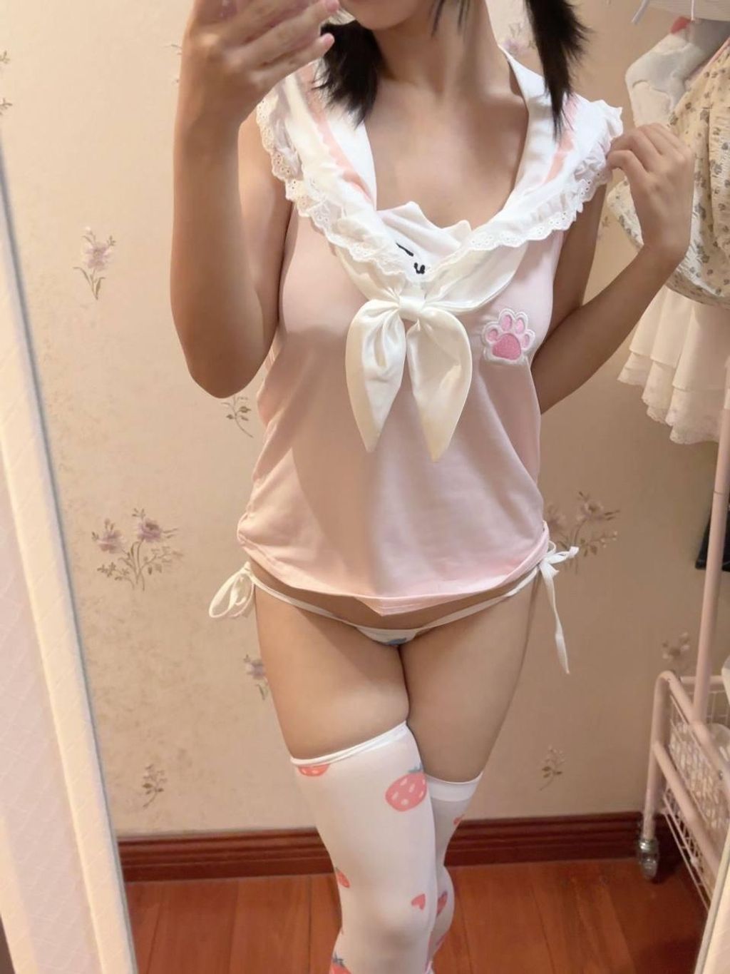 Xuxu(xuxulik): 1314门槛 双马尾露脸极品萝莉福利订阅 (210 photos + 6 videos) 12 Xuxu(xuxulik): 1314门槛 双马尾露脸极品萝莉福利订阅 (210 photos + 6 videos) 12
