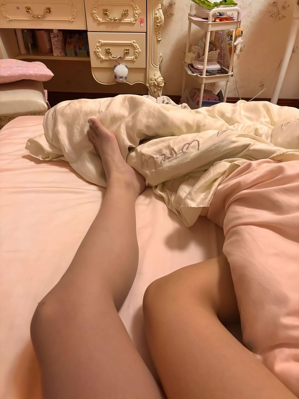 Xuxu(xuxulik): 1314门槛 双马尾露脸极品萝莉福利订阅 (210 photos + 6 videos) 12 Xuxu(xuxulik): 1314门槛 双马尾露脸极品萝莉福利订阅 (210 photos + 6 videos) 12