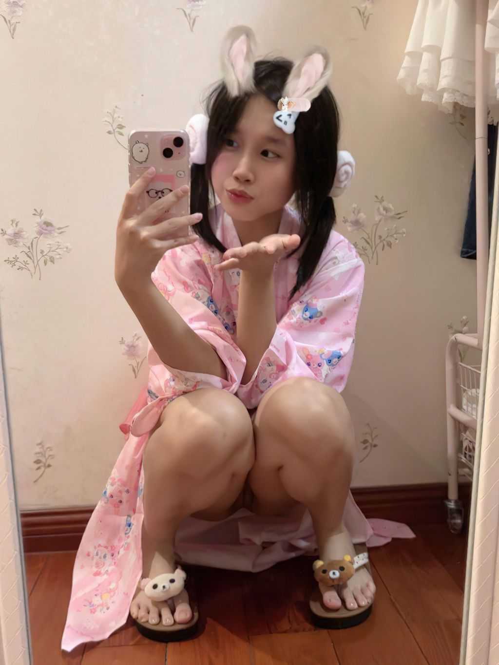 Xuxu(xuxulik): 1314门槛 双马尾露脸极品萝莉福利订阅 (210 photos + 6 videos) 11 Xuxu(xuxulik): 1314门槛 双马尾露脸极品萝莉福利订阅 (210 photos + 6 videos) 11