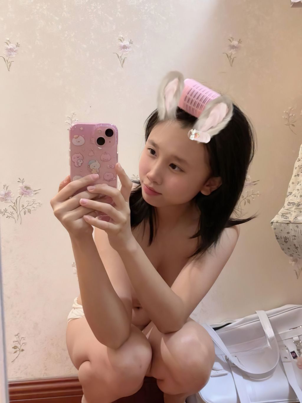Xuxu(xuxulik): 1314门槛 双马尾露脸极品萝莉福利订阅 (210 photos + 6 videos) 16 Xuxu(xuxulik): 1314门槛 双马尾露脸极品萝莉福利订阅 (210 photos + 6 videos) 16