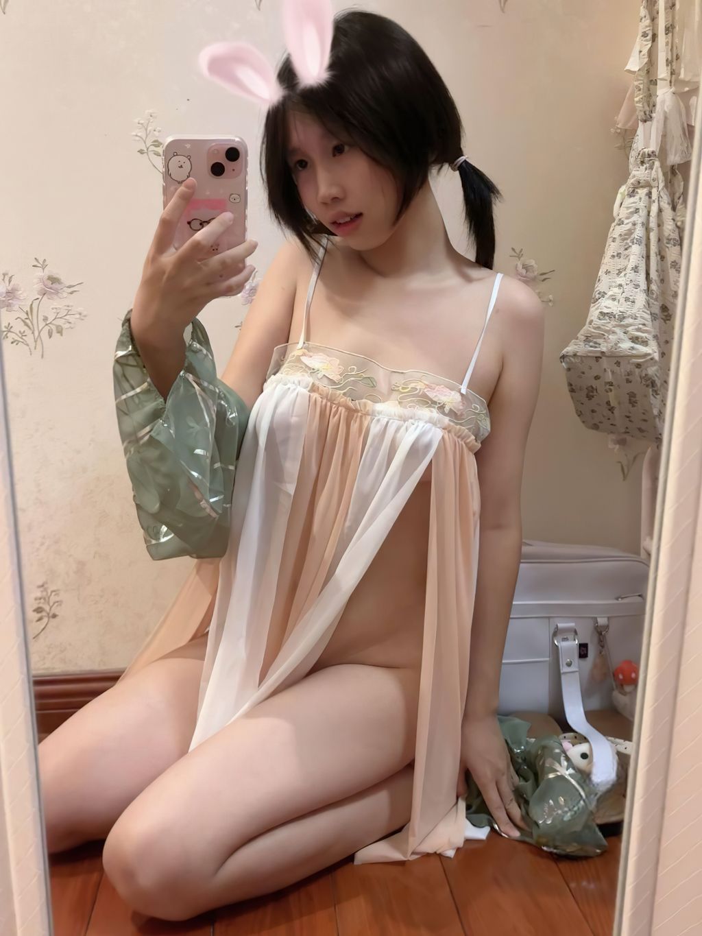 Xuxu(xuxulik): 1314门槛 双马尾露脸极品萝莉福利订阅 (210 photos + 6 videos) 1 Xuxu(xuxulik): 1314门槛 双马尾露脸极品萝莉福利订阅 (210 photos + 6 videos) 1
