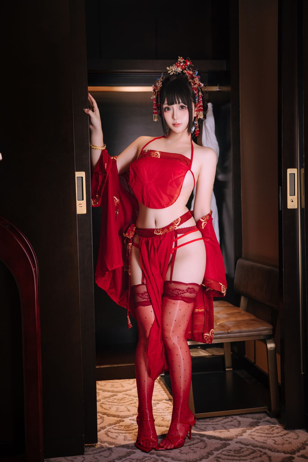 Coser@日奈娇: 洞房花烛 (190 photos + 5 videos) 19 Coser@日奈娇: 洞房花烛 (190 photos + 5 videos) 19