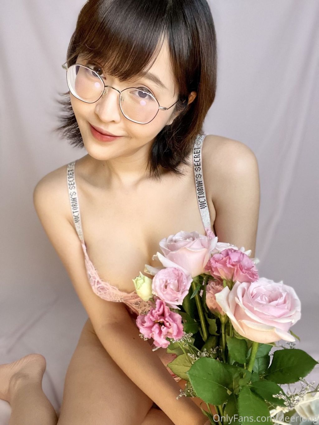 Deerlong: 甜美女神OF合集 全尺度诱惑 (520 photos) 10 Deerlong: 甜美女神OF合集 全尺度诱惑 (520 photos) 10