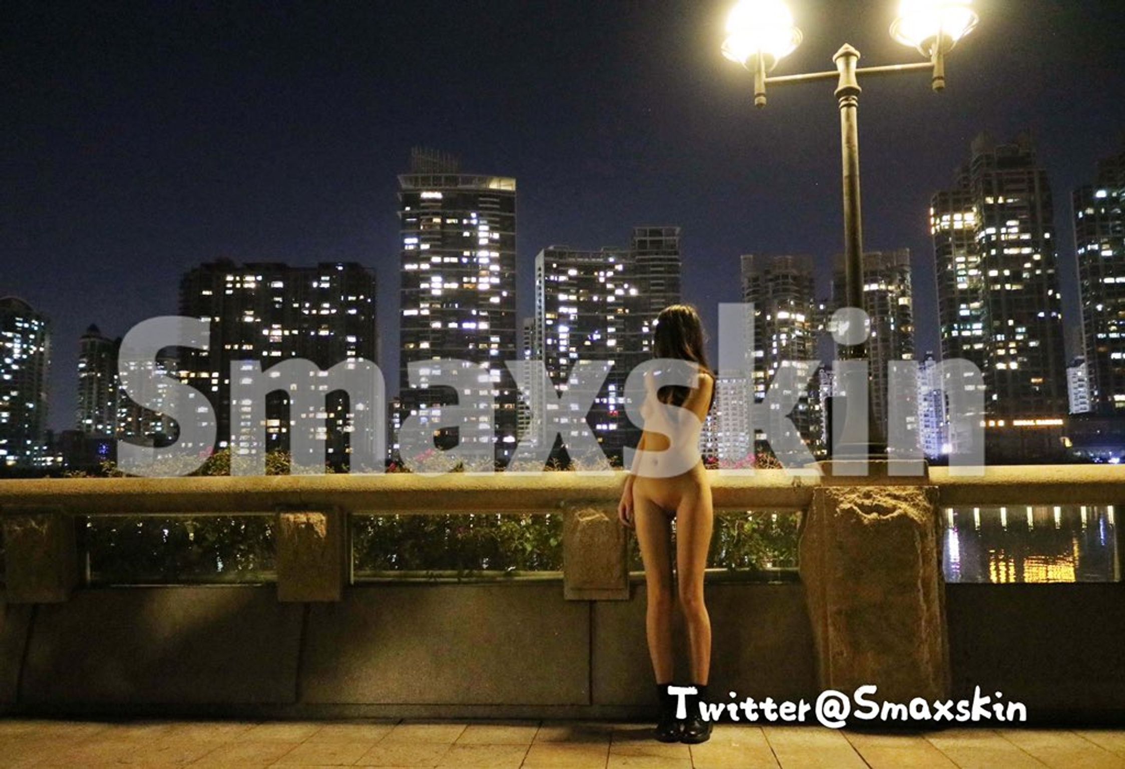 Smaxskin: X露出系网红视图合集 (400 photos + 166 videos) 3 Smaxskin: X露出系网红视图合集 (400 photos + 166 videos) 3