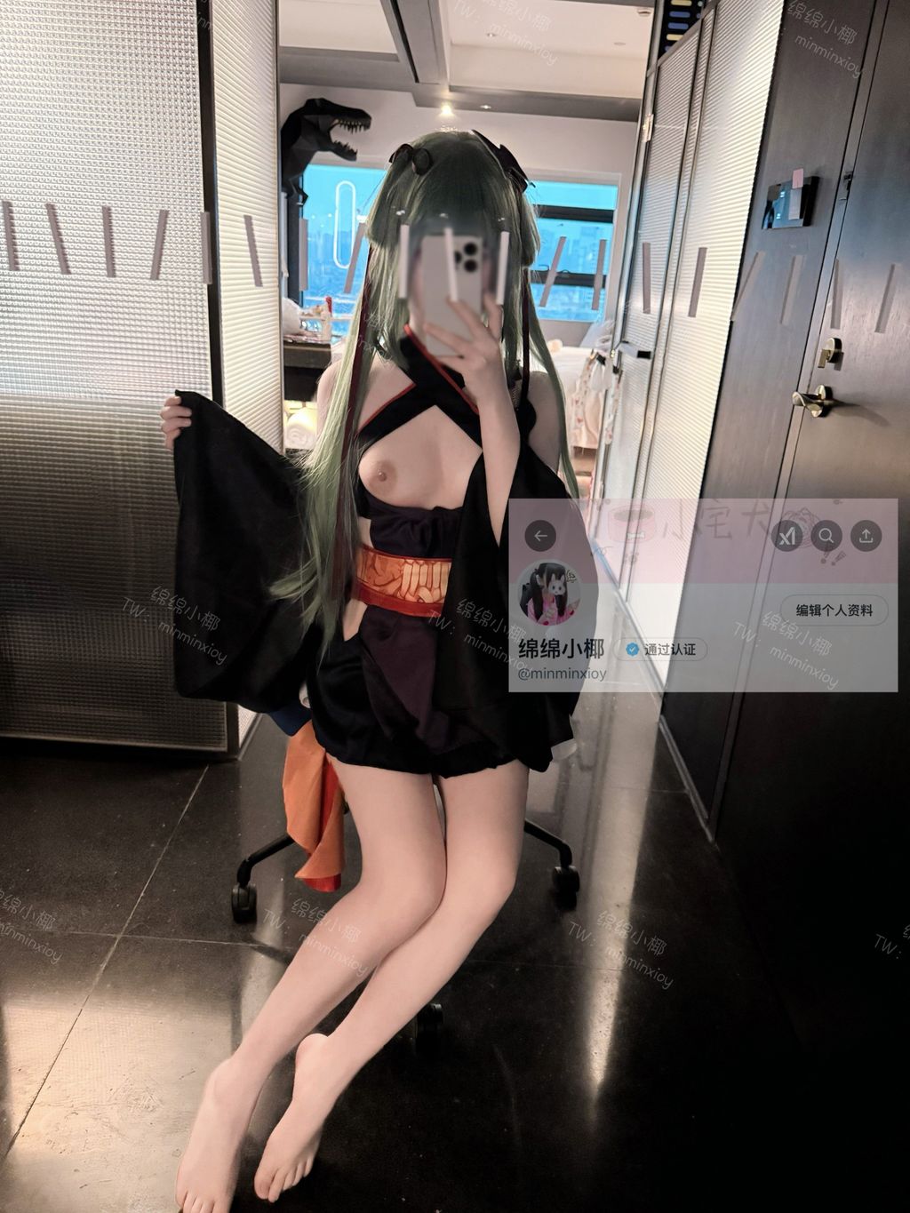 minminxioy(绵绵小椰): 顶级白虎小仙女视图合集 (233 photos + 148 videos)