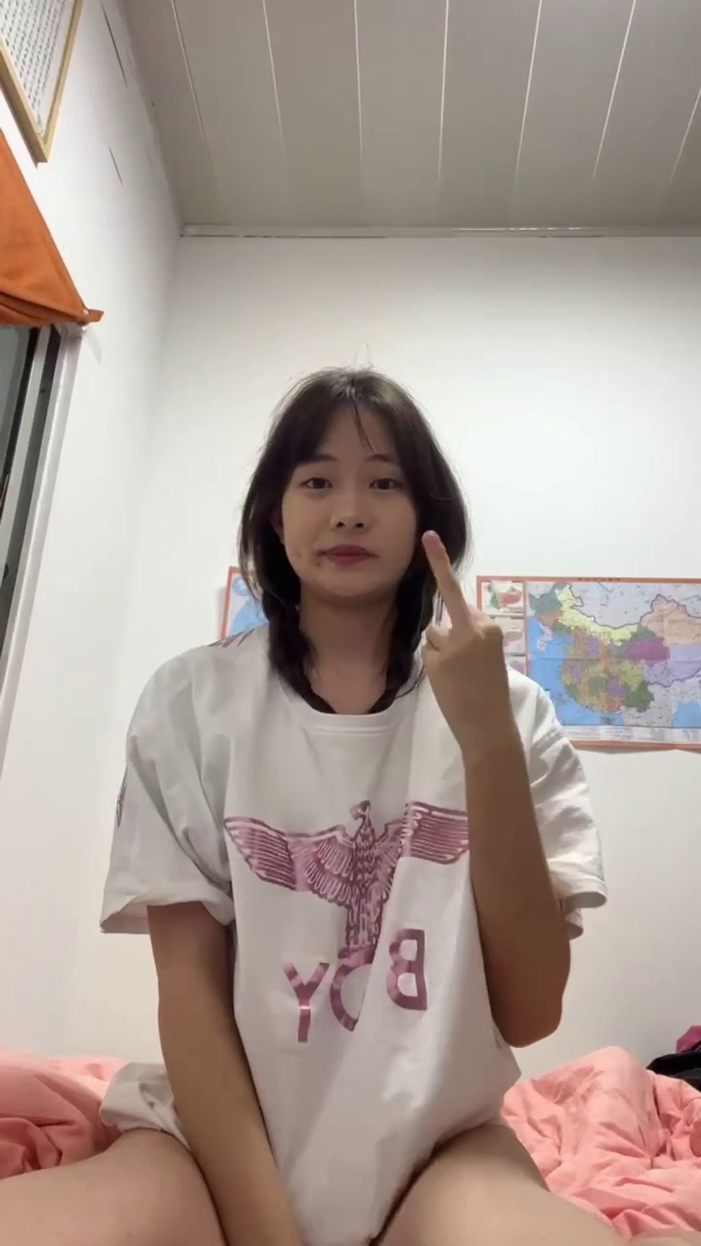 嫩滑可爱的学生妹: 完美露脸和男友的性福日常 (57 photos + 26 videos) 14 嫩滑可爱的学生妹: 完美露脸和男友的性福日常 (57 photos + 26 videos) 14