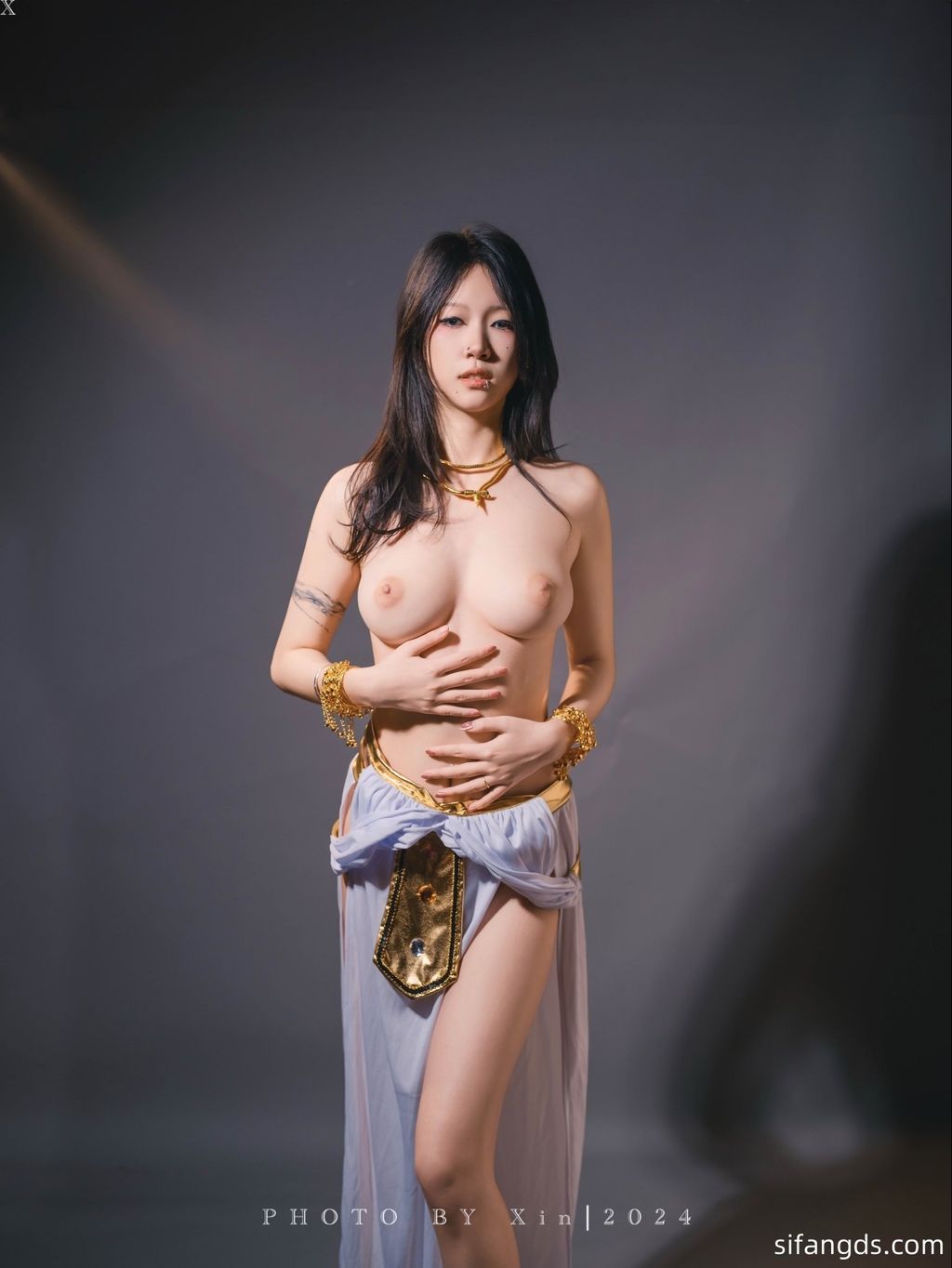 兽医小新: X网红情色摄影师 众女神火热全尺度私拍 (196 photos) 16 兽医小新: X网红情色摄影师 众女神火热全尺度私拍 (196 photos) 16