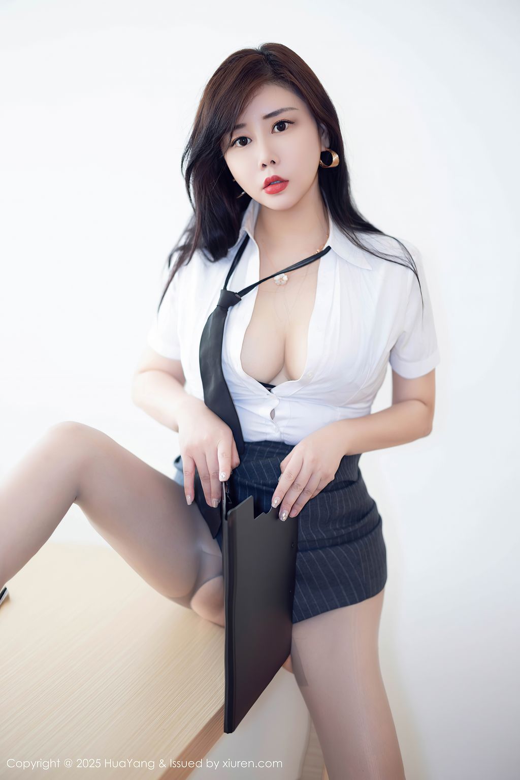 HuaYang Vol.650: Wang Wan You (王婉悠Queen) (68 photos) 1 HuaYang Vol.650: Wang Wan You (王婉悠Queen) (68 photos) 1